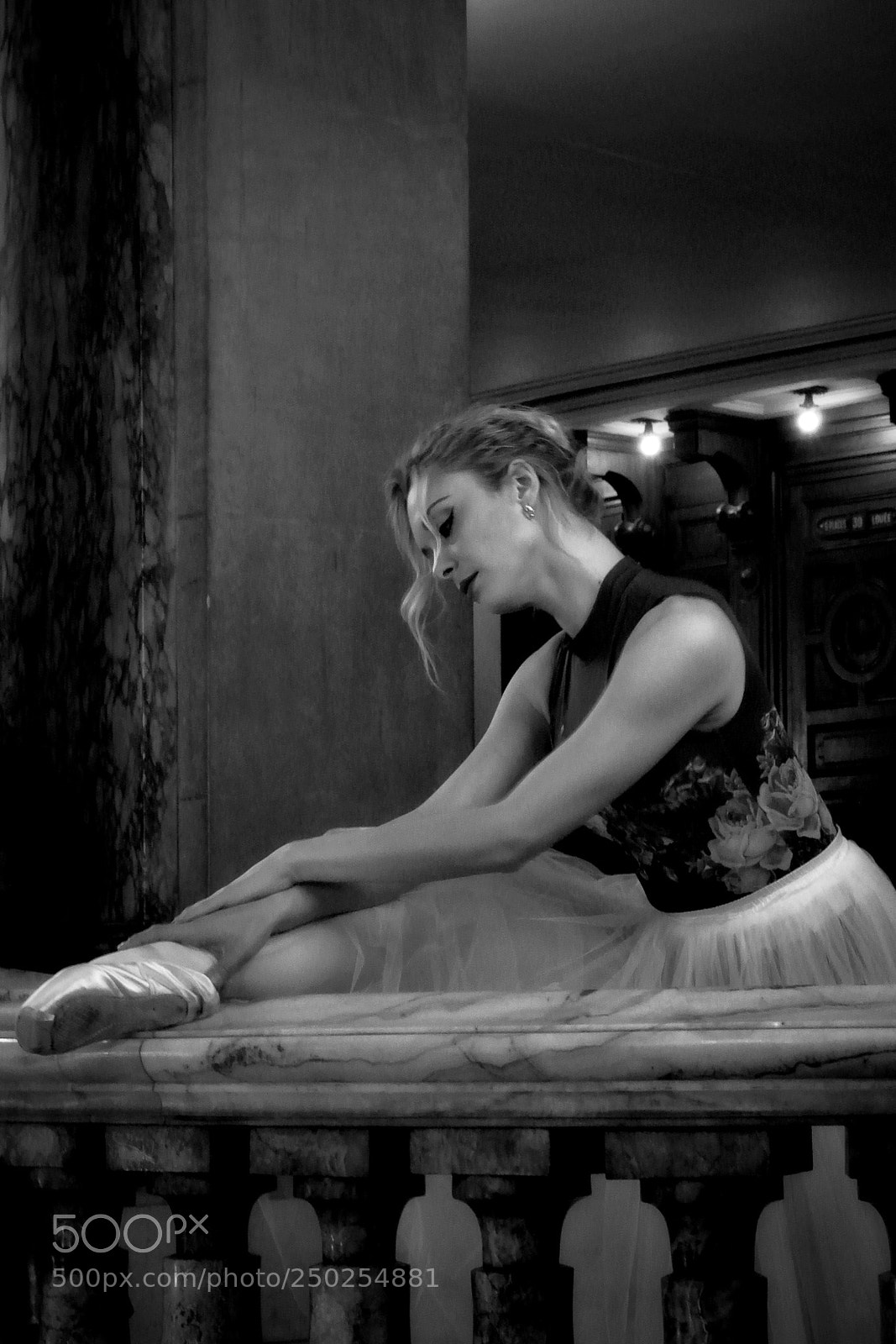 Nikon 1 V1 sample photo. A dancer photography