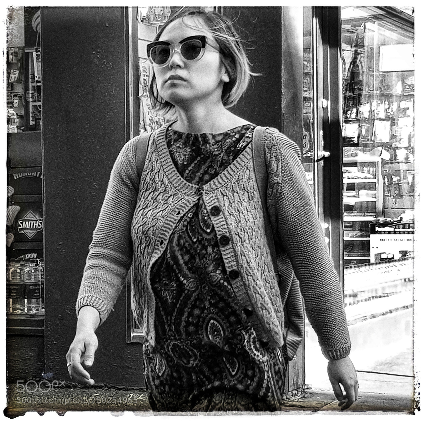 Samsung Galaxy S8 sample photo. The street photography