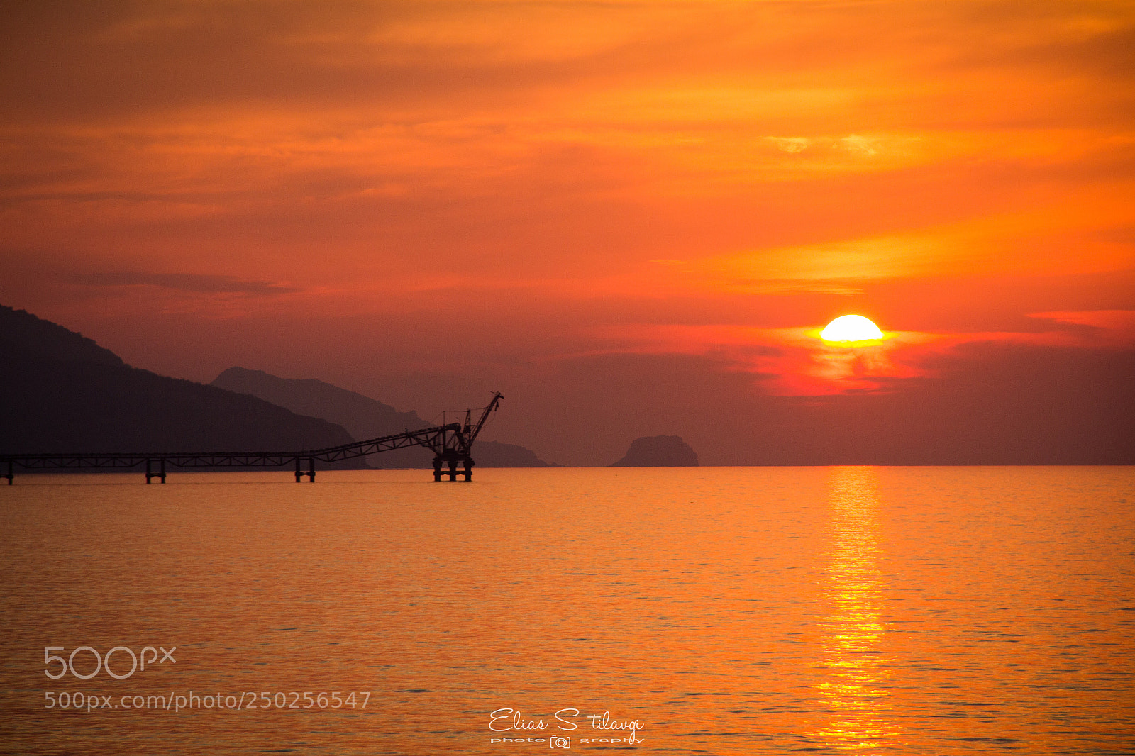 Canon EOS 60D sample photo. Sunset in karavostasi photography