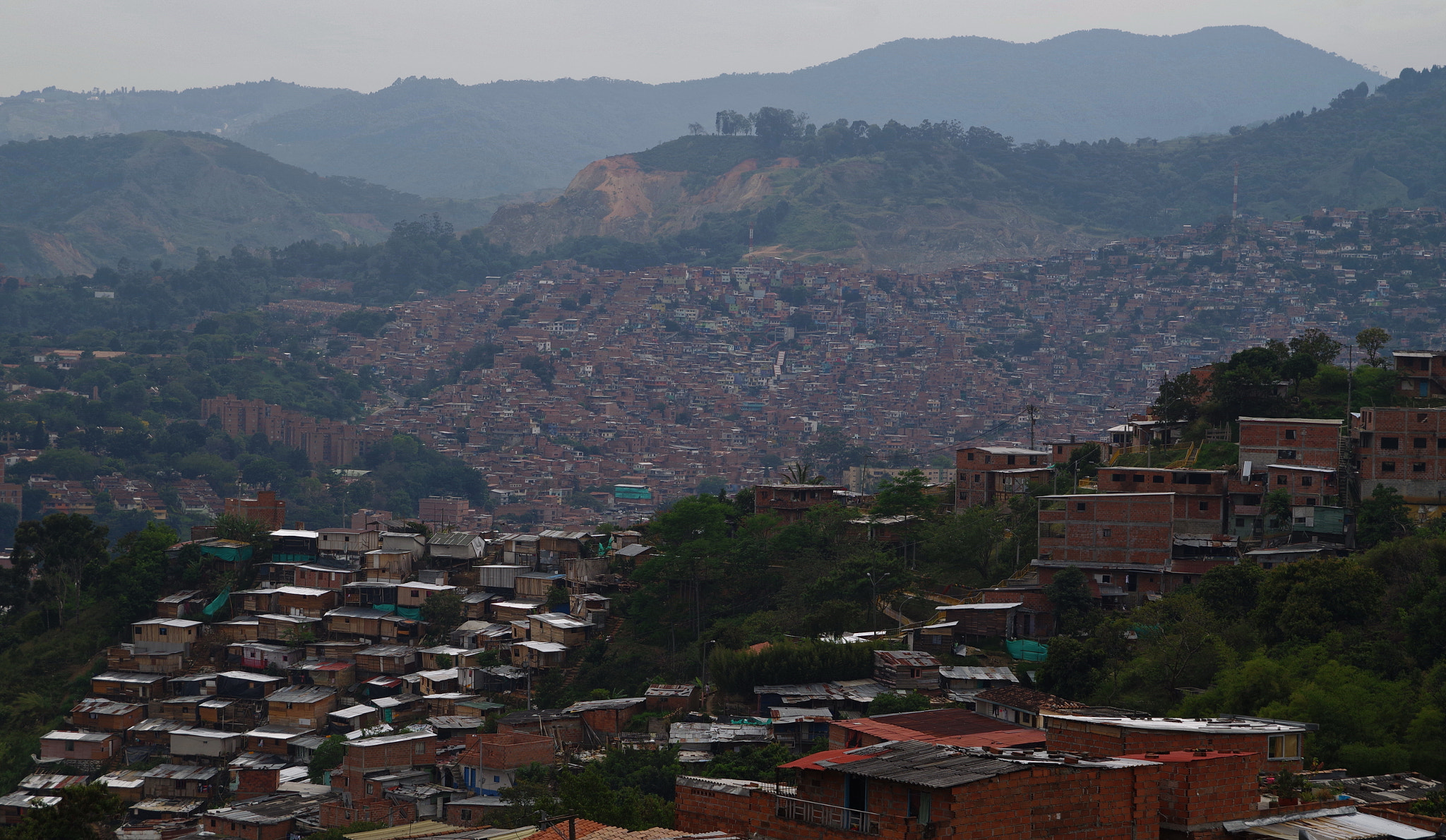 Pentax K-S1 sample photo. Medellín photography