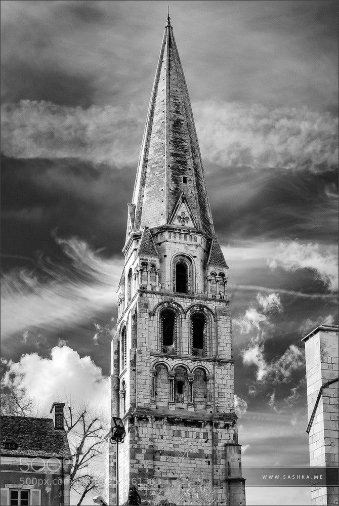 Sony Alpha DSLR-A230 sample photo. Abbey saint-germain in auxerre photography