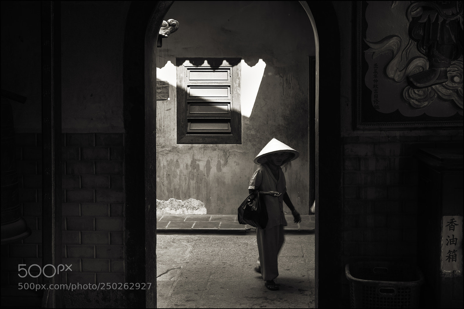 Fujifilm X-T1 sample photo. Temple afternoon. photo ross photography