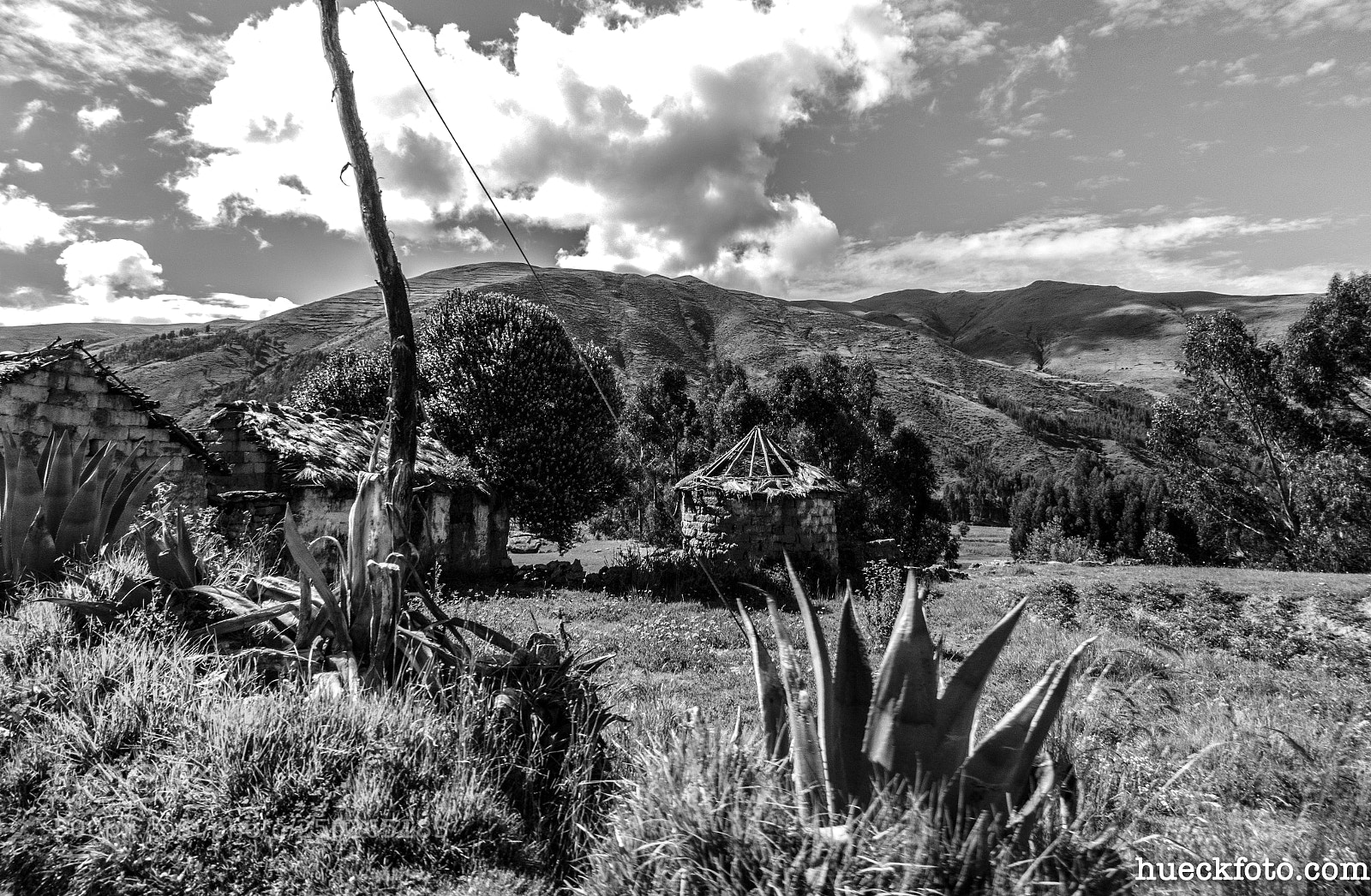 Nikon Coolpix B700 sample photo. Palccoyo rainbow mtn photography