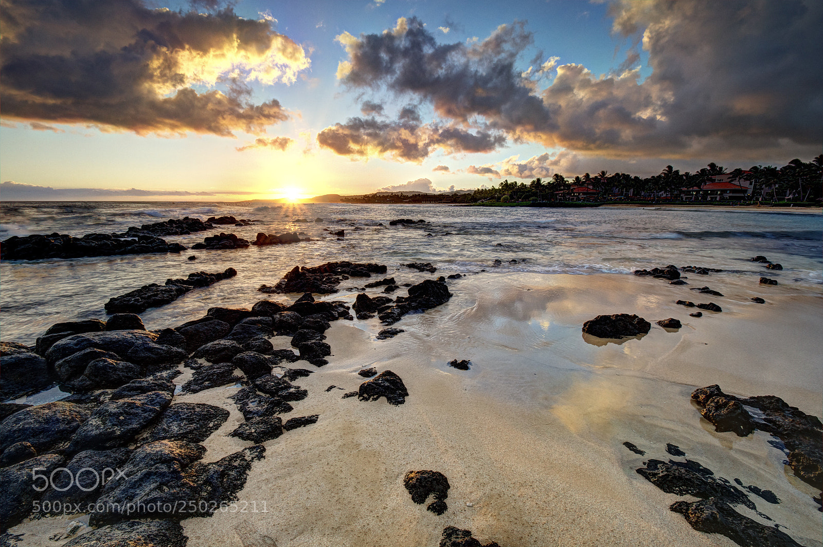 Sony SLT-A35 sample photo. Sunset @ poipu beach photography