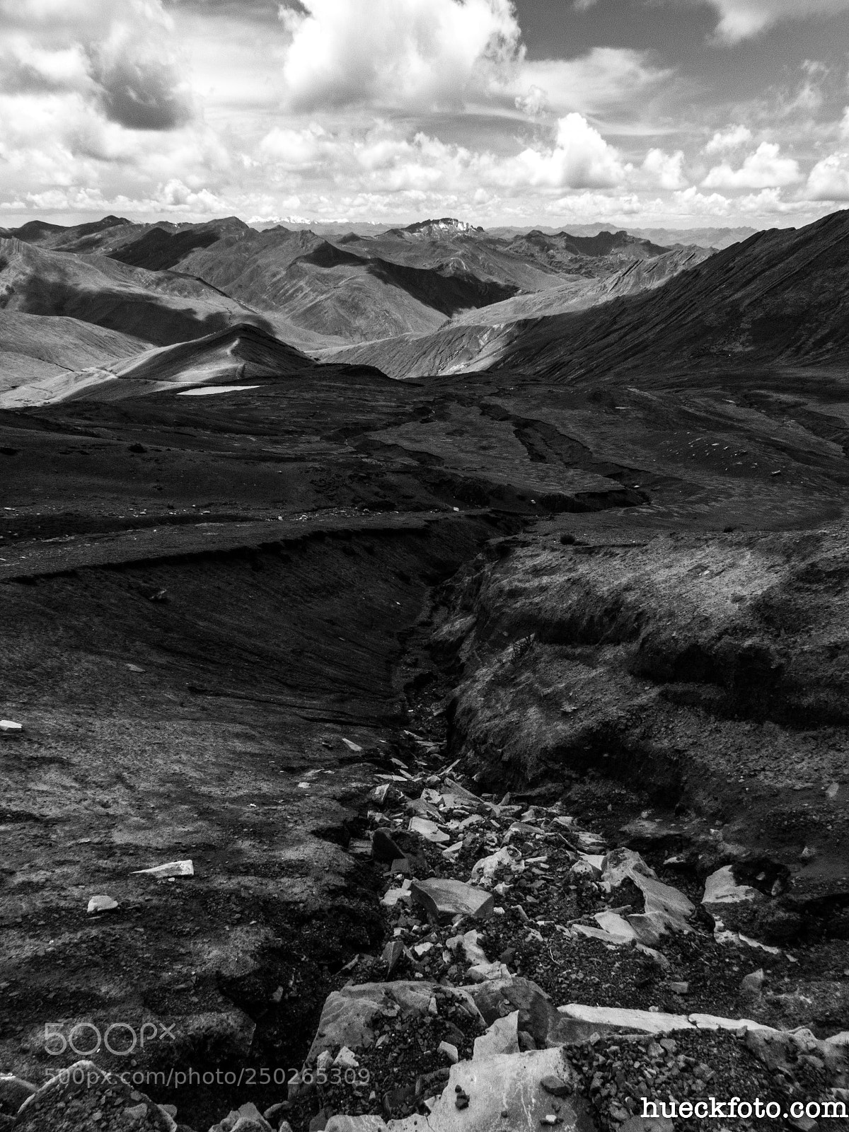 Nikon Coolpix B700 sample photo. Palccoyo rainbow mtn photography