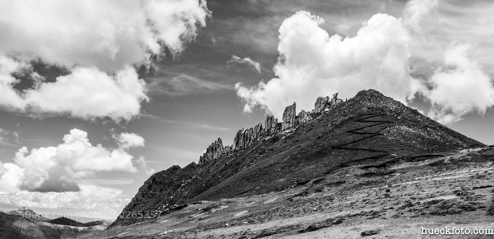 Nikon Coolpix B700 sample photo. Palccoyo rainbow mtn photography