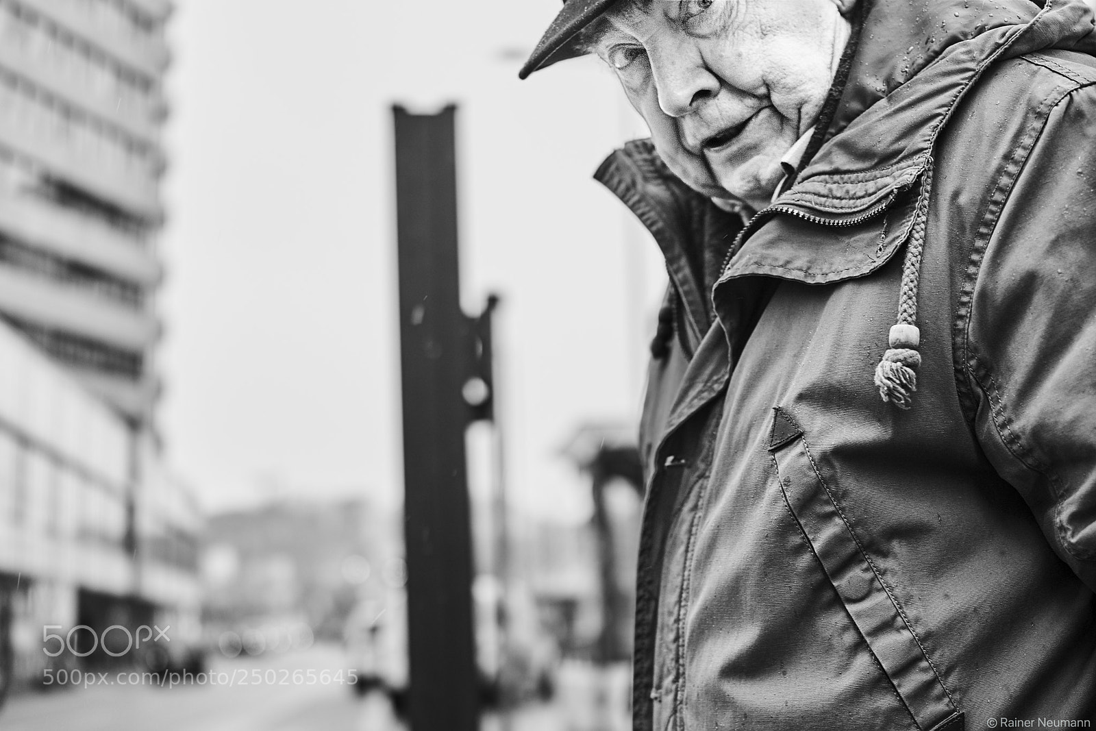 Sony Cyber-shot DSC-RX1R II sample photo. Mann 535 b&w photography