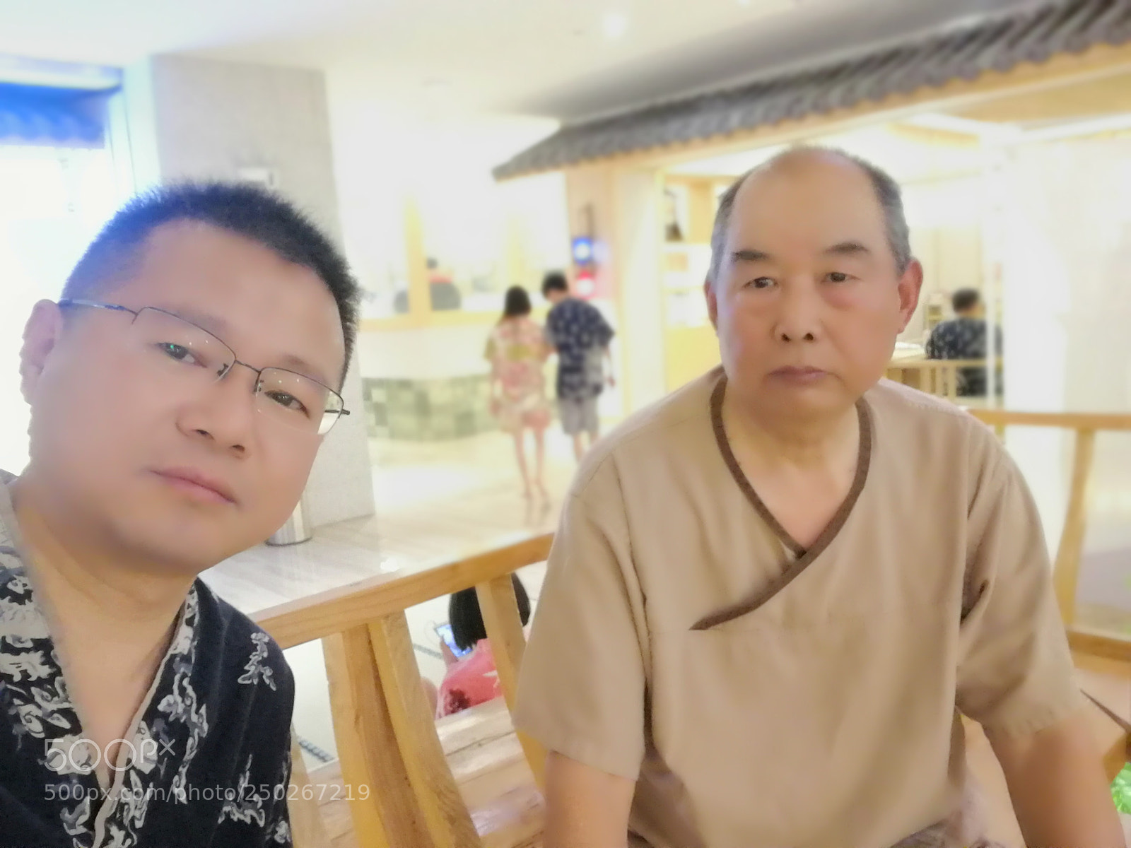 HUAWEI P10 Plus sample photo. Father in fatherday photography