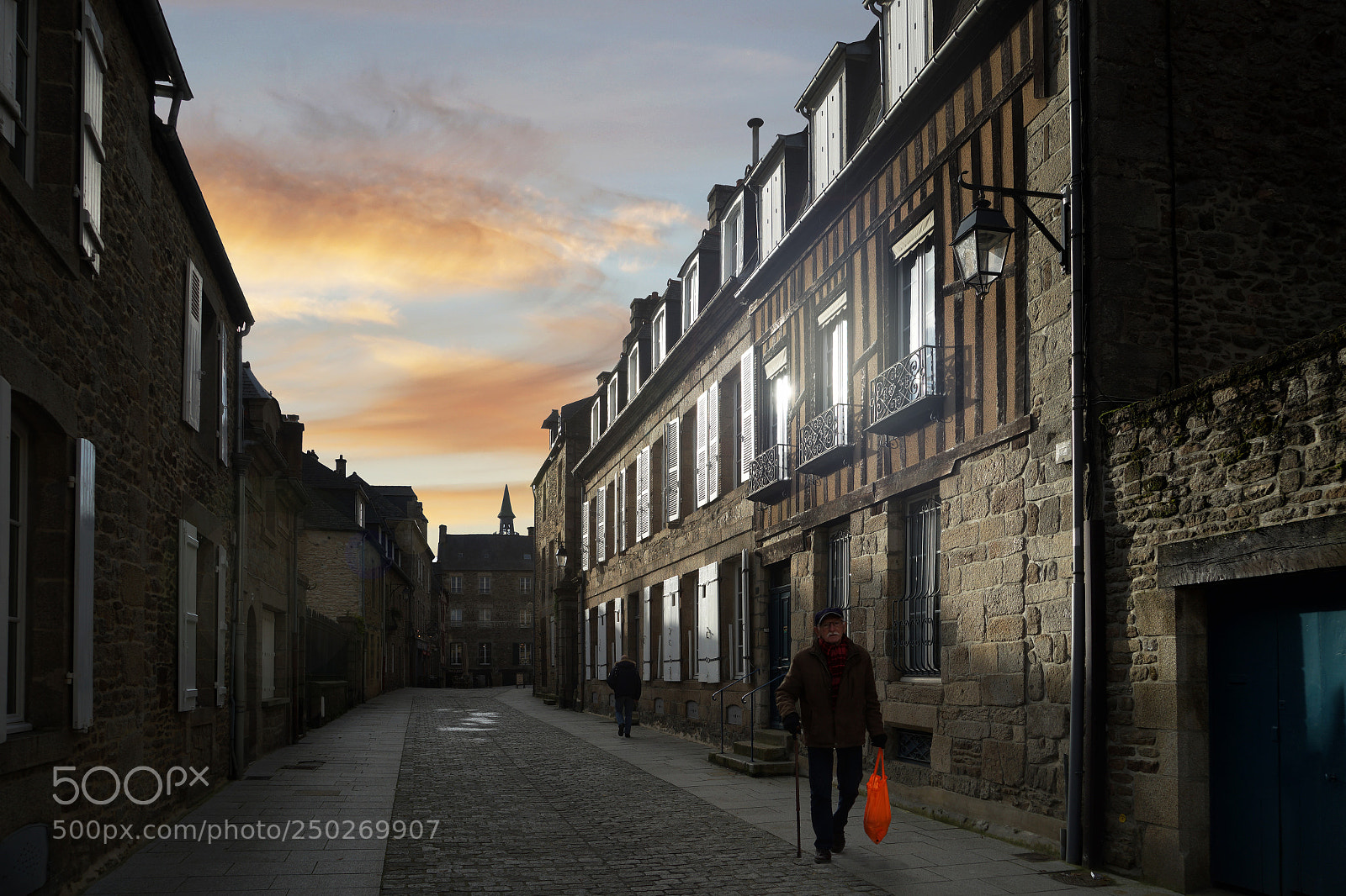 Sony a7 II sample photo. Rue de l'ecole photography
