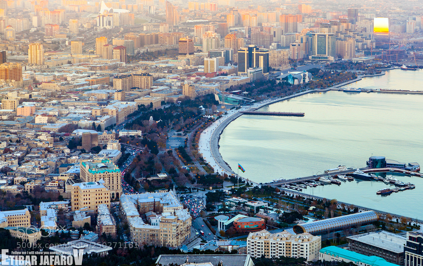 Canon EOS 5D Mark II sample photo. Baku photography