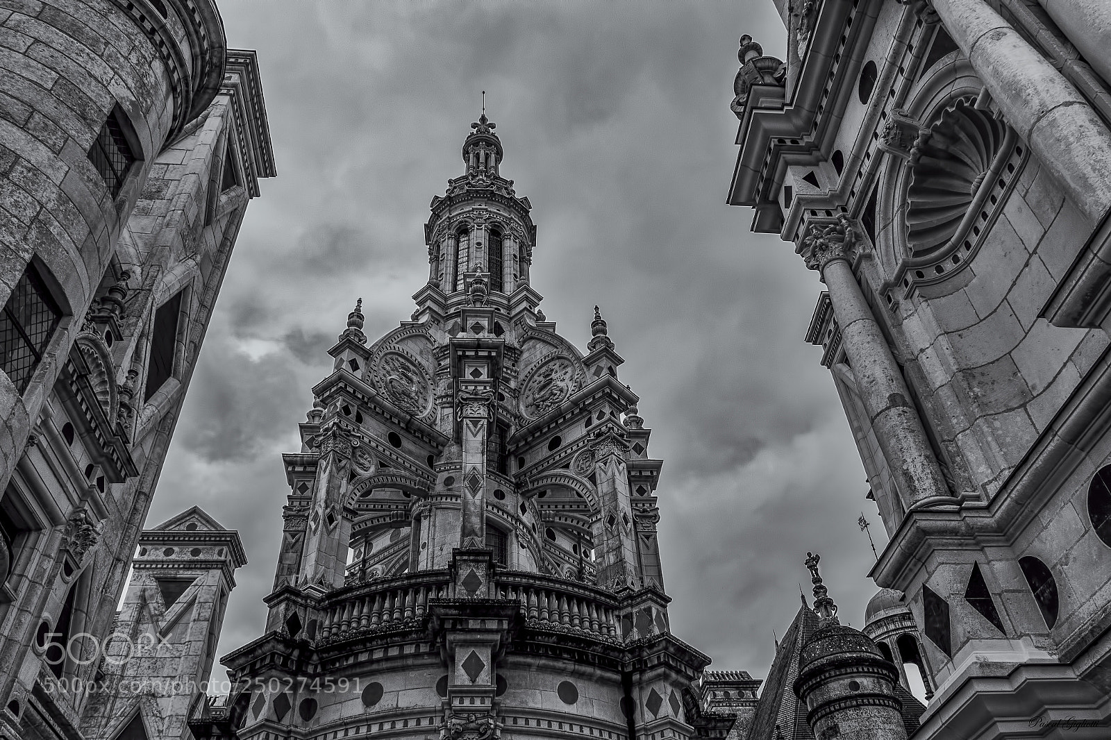 Canon EOS 700D (EOS Rebel T5i / EOS Kiss X7i) sample photo. Tour lanterne (chambord) photography