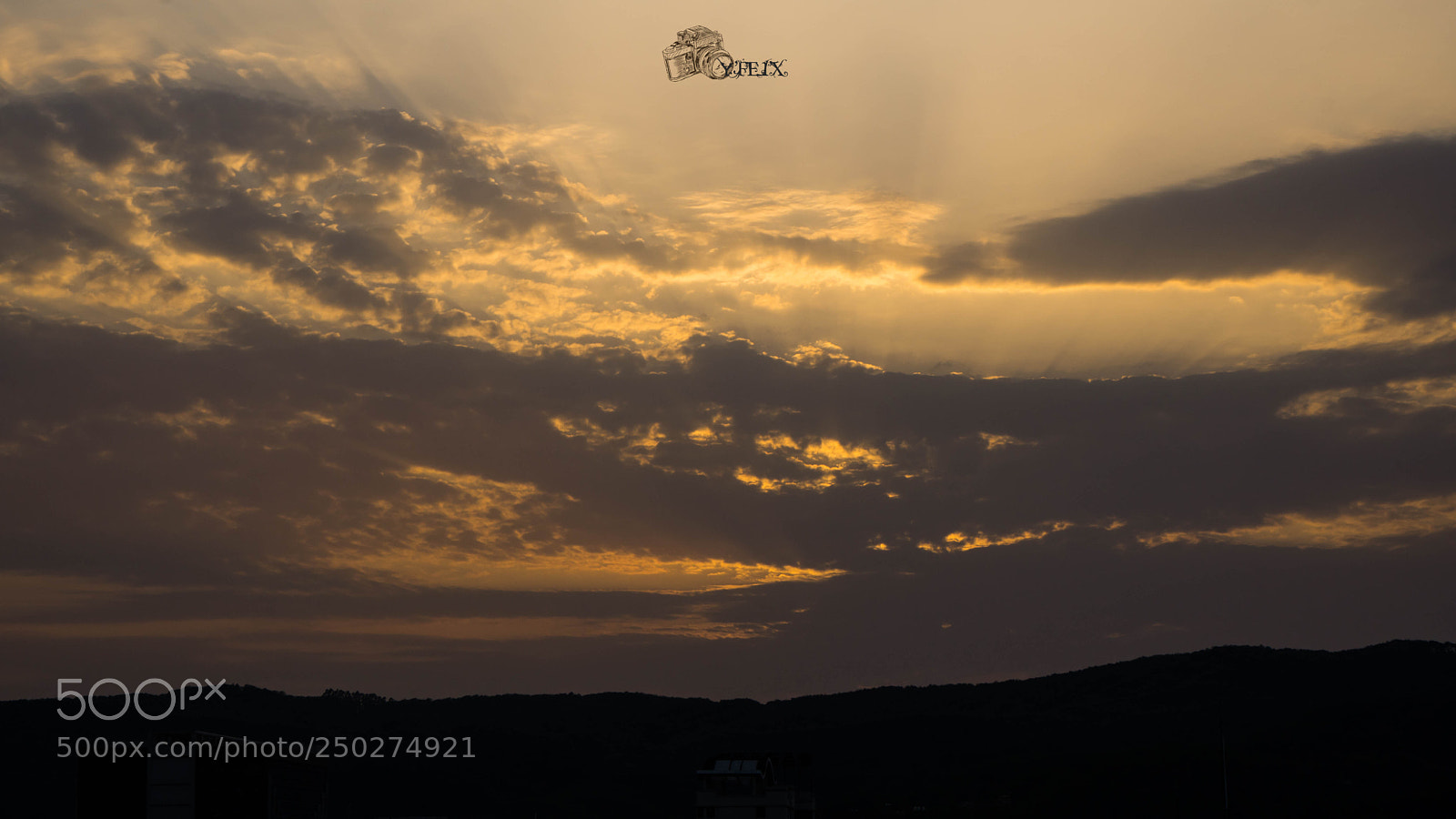 Sony a6300 sample photo. God rays photography