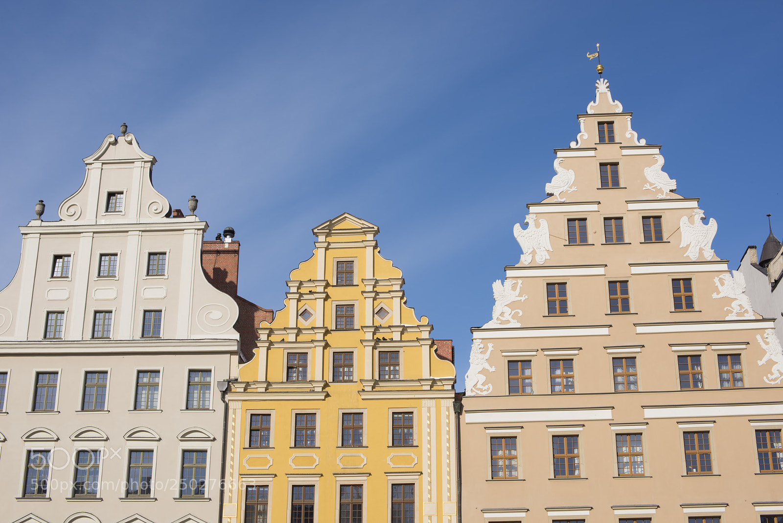 Nikon D810 sample photo. Colorful buildings, rynek, wroclaw photography