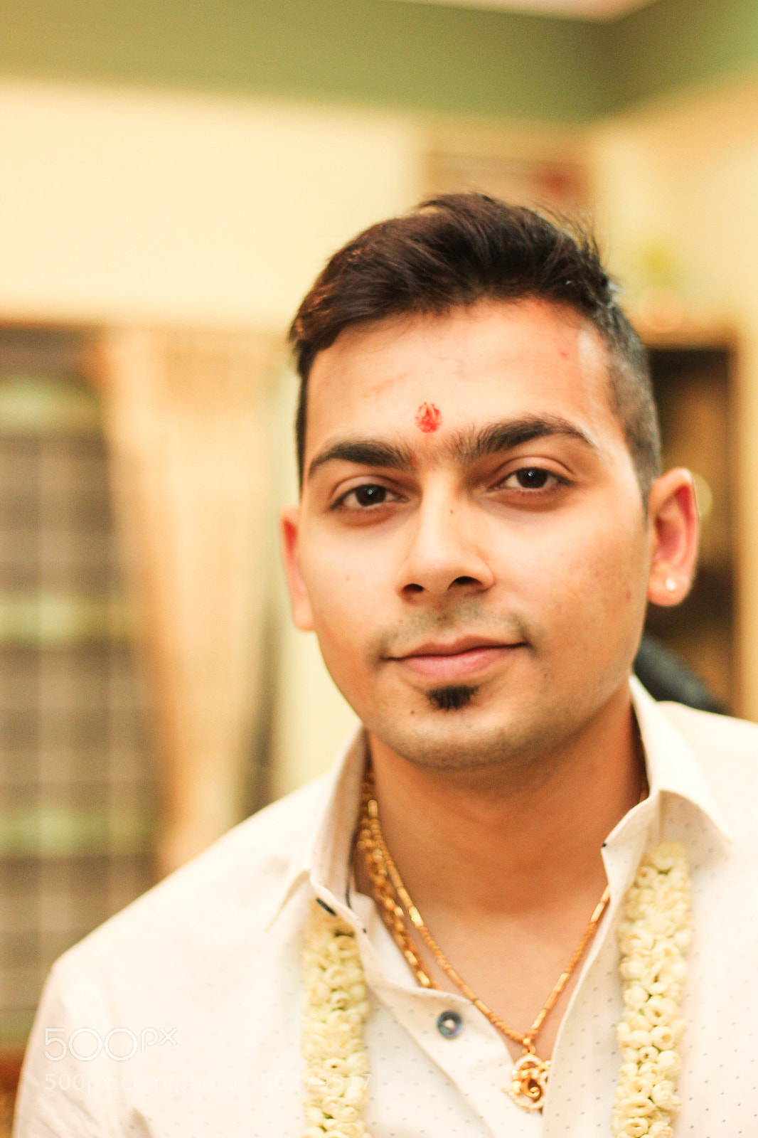 Canon EOS 600D (Rebel EOS T3i / EOS Kiss X5) sample photo. Groom photography
