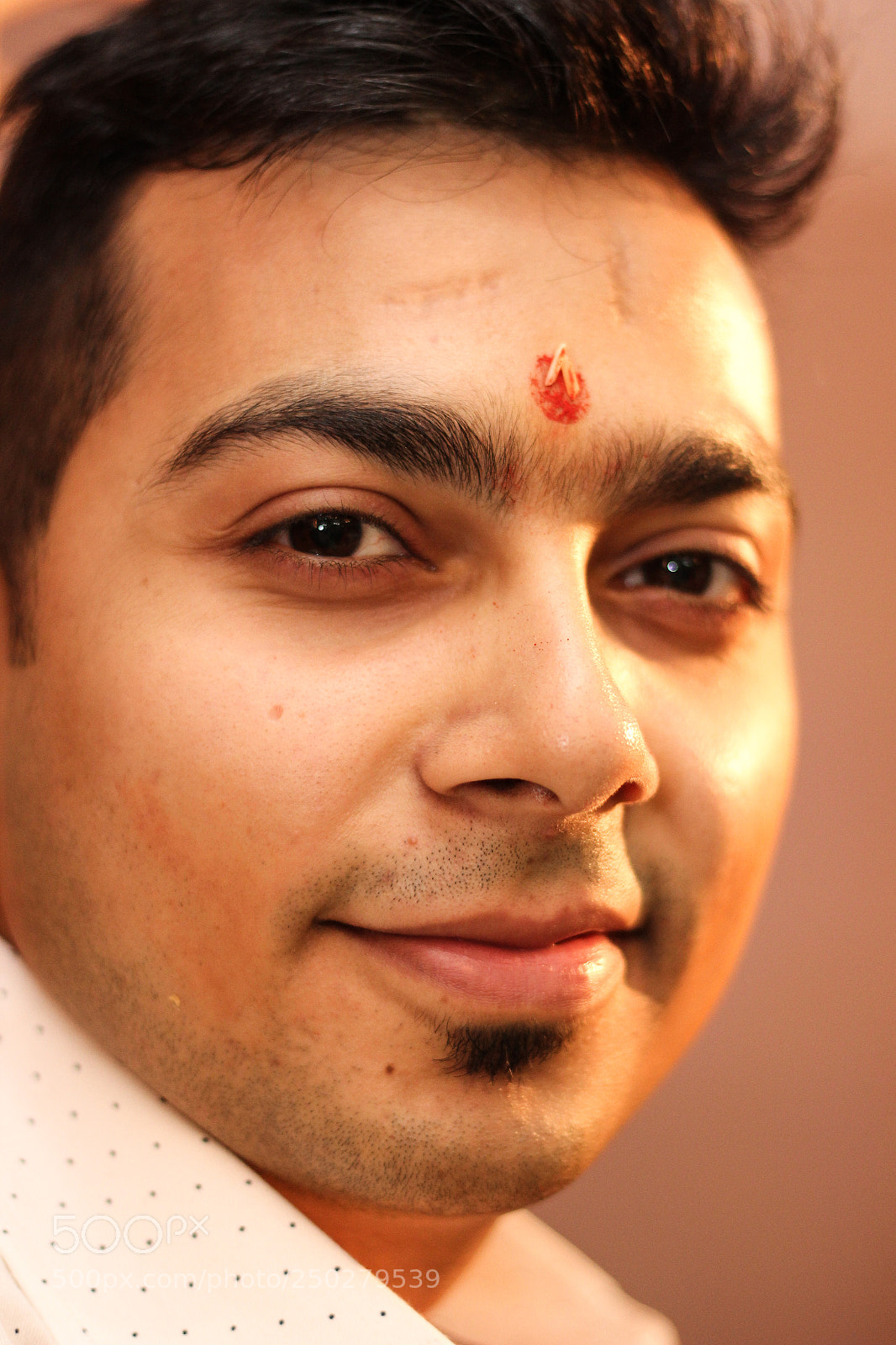 Canon EOS 600D (Rebel EOS T3i / EOS Kiss X5) sample photo. Groom photography