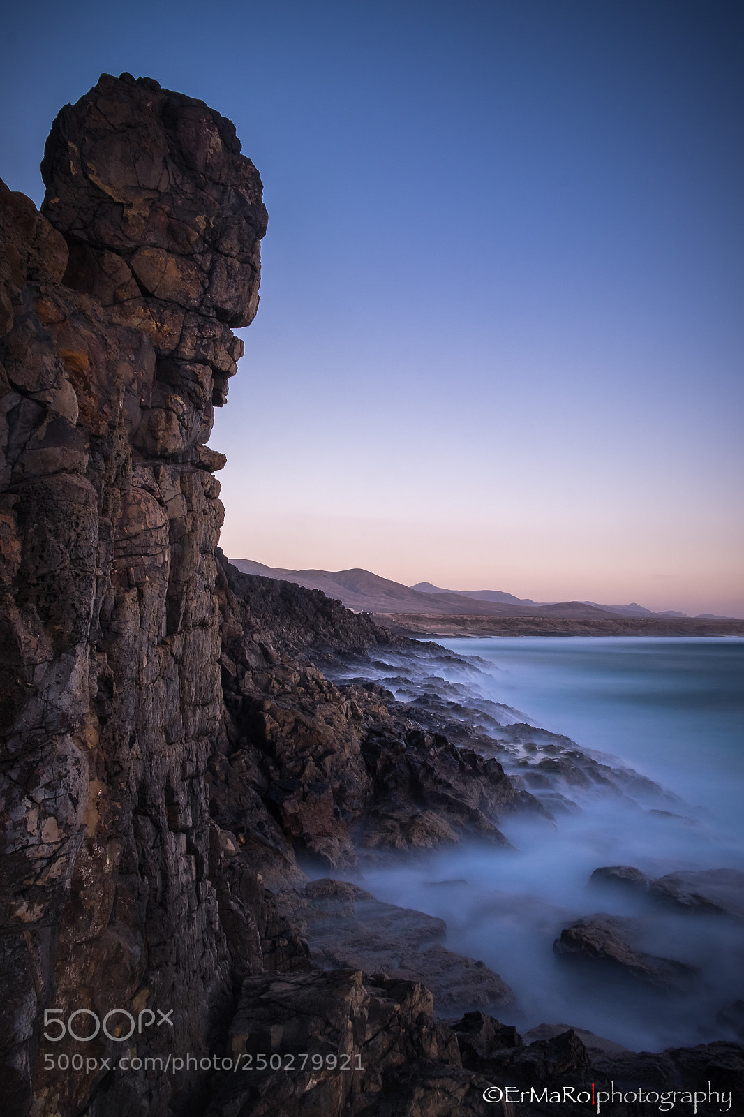 Fujifilm X-E2 sample photo. Cliffs of the cotillo photography
