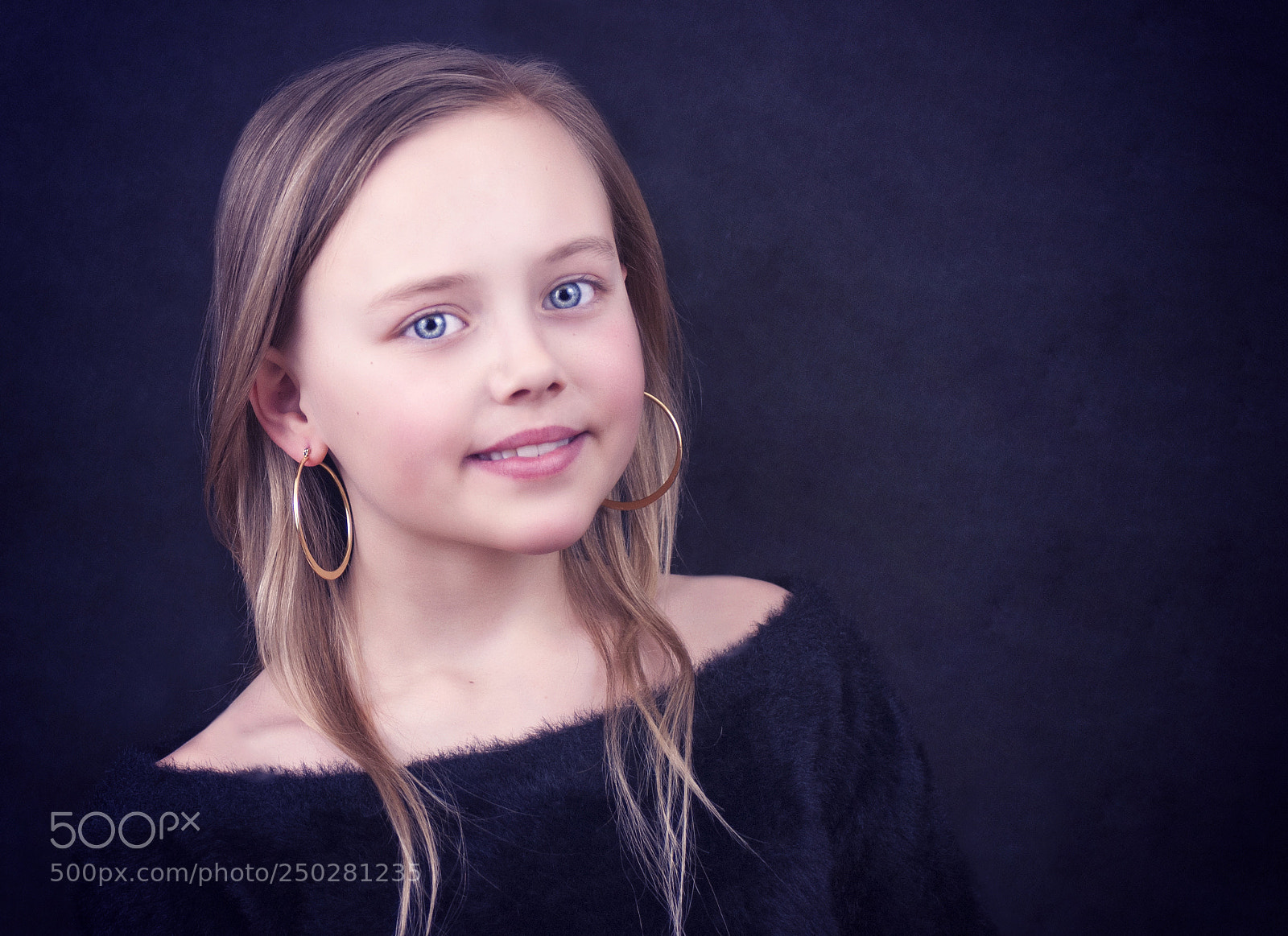 Sony Alpha DSLR-A330 sample photo. Smile photography