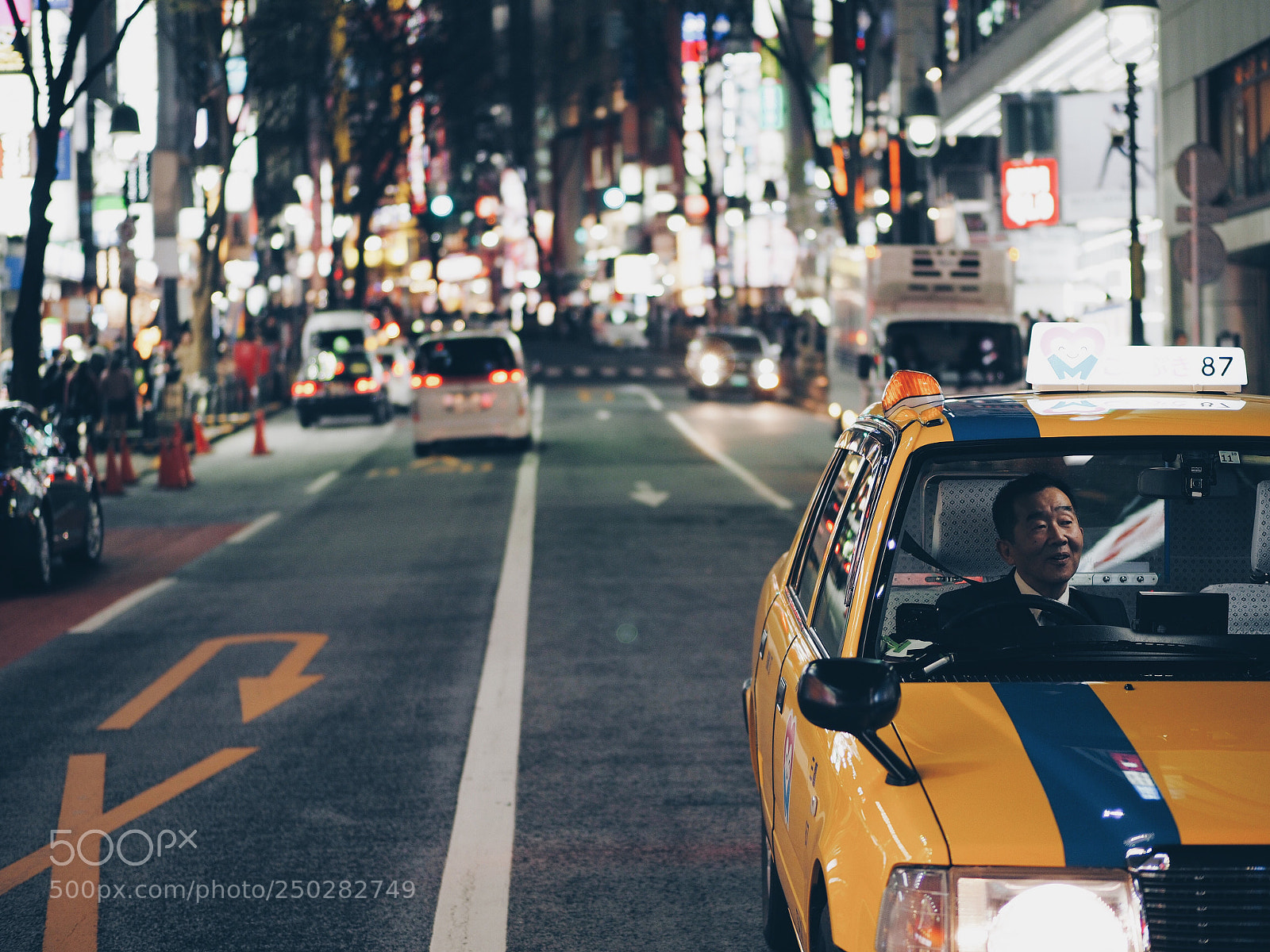 Olympus OM-D E-M1 sample photo. Taxi driver smiles photography