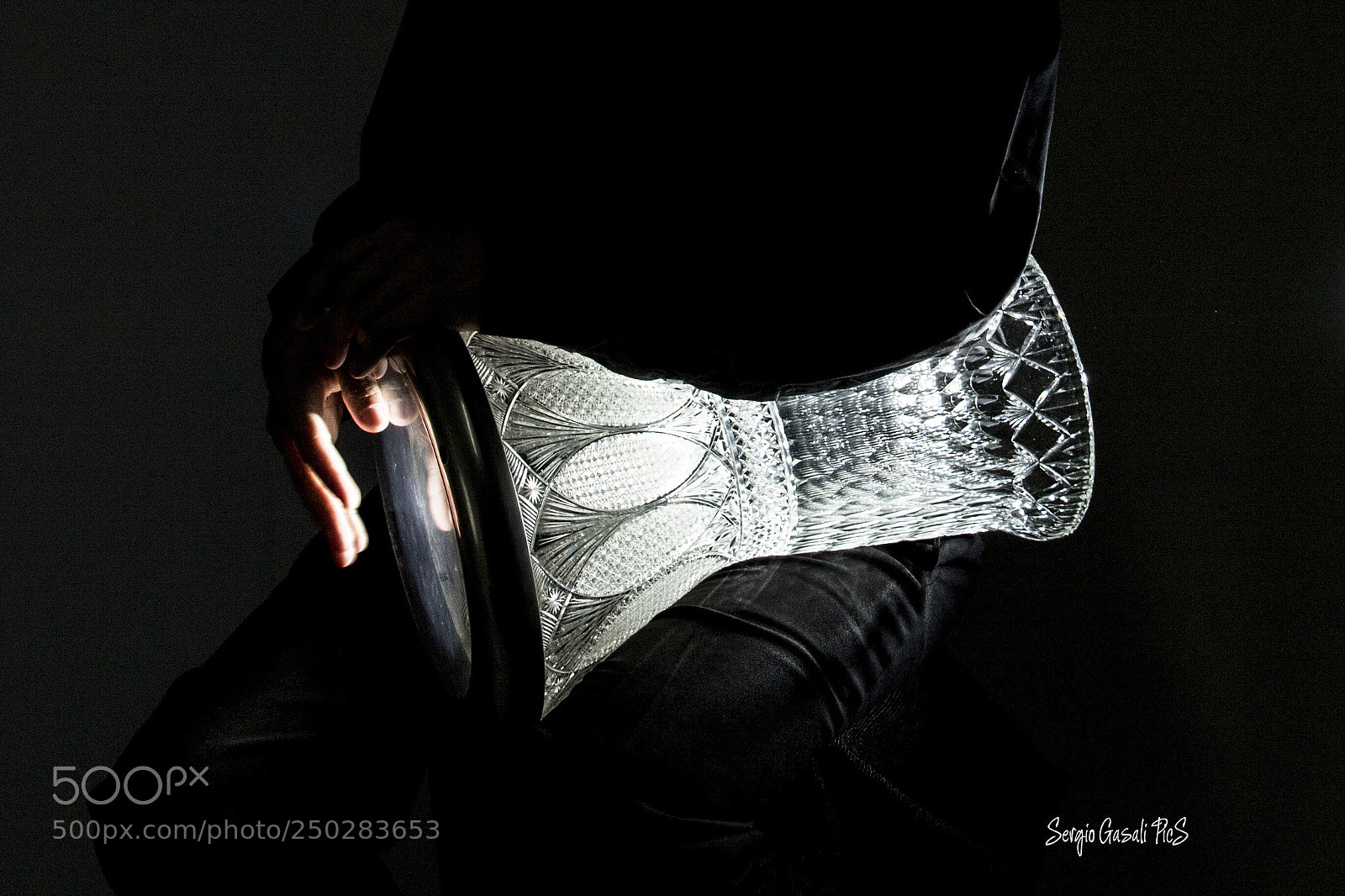 Canon EOS 7D Mark II sample photo. Darbuka lights photography