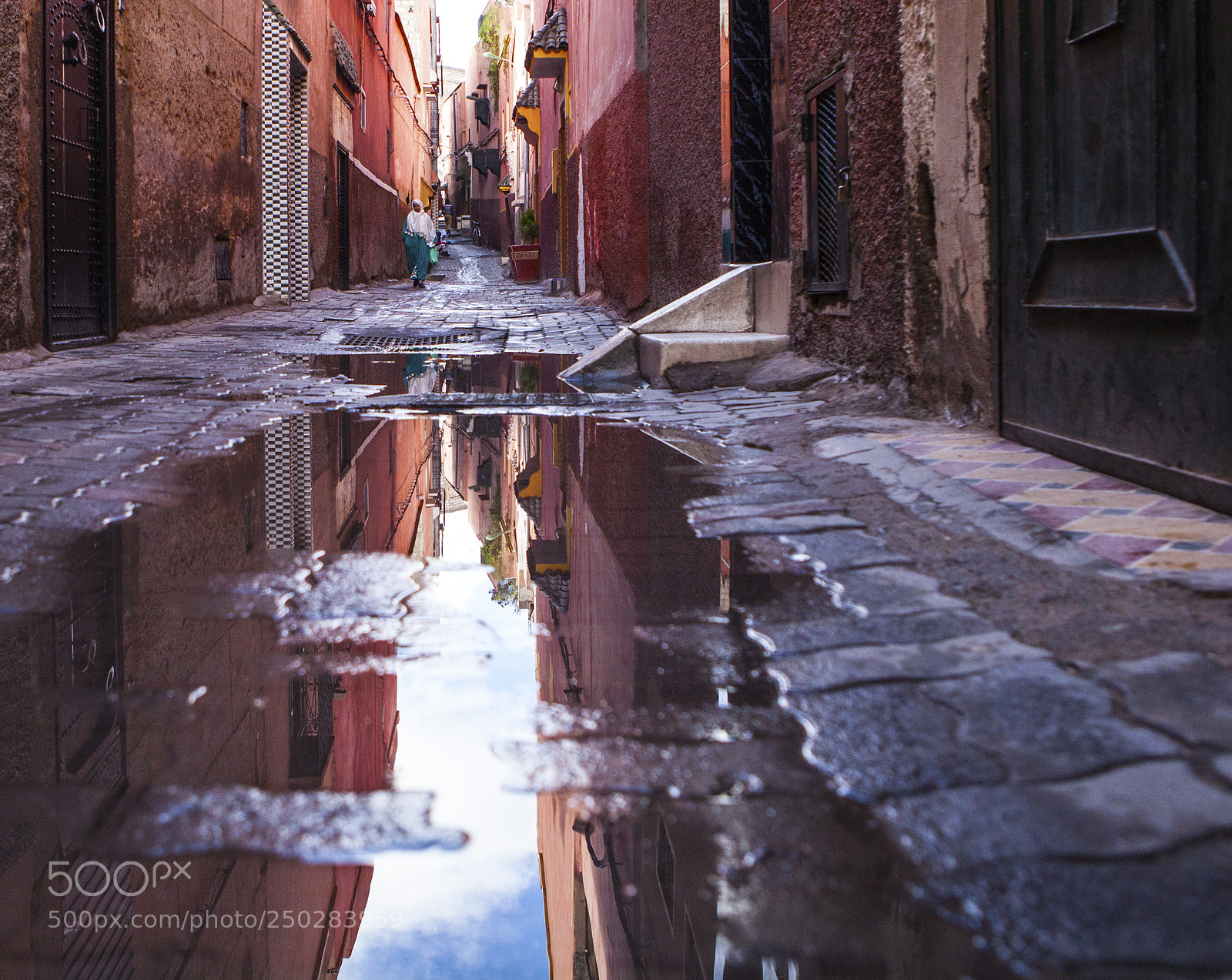 Canon EOS 5D Mark II sample photo. Marrakech - reflection photography