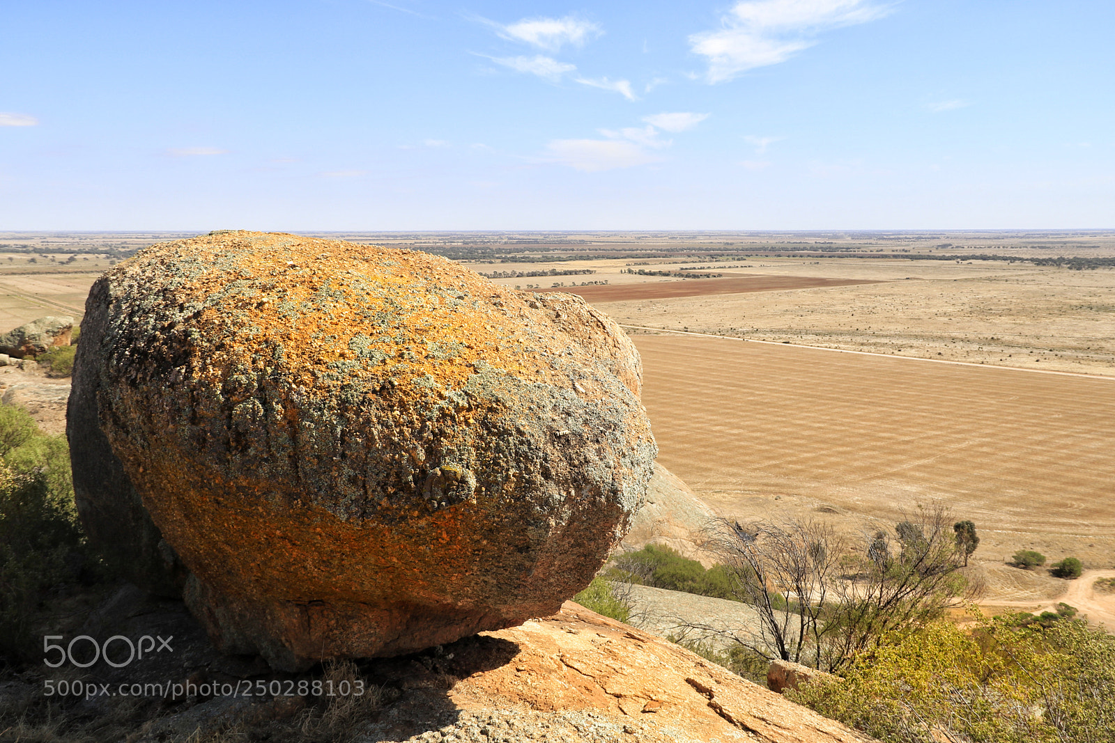 Canon EOS 80D sample photo. Precarious rock photography