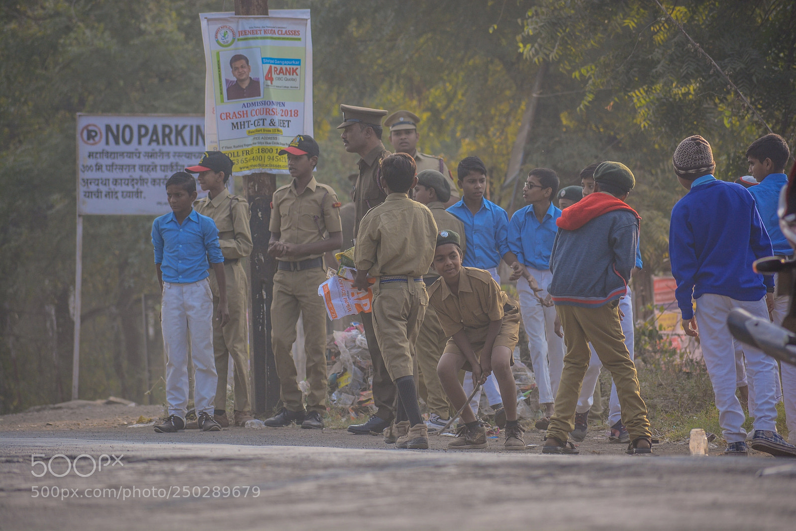 Nikon D5200 sample photo. Students cleaning roads on photography
