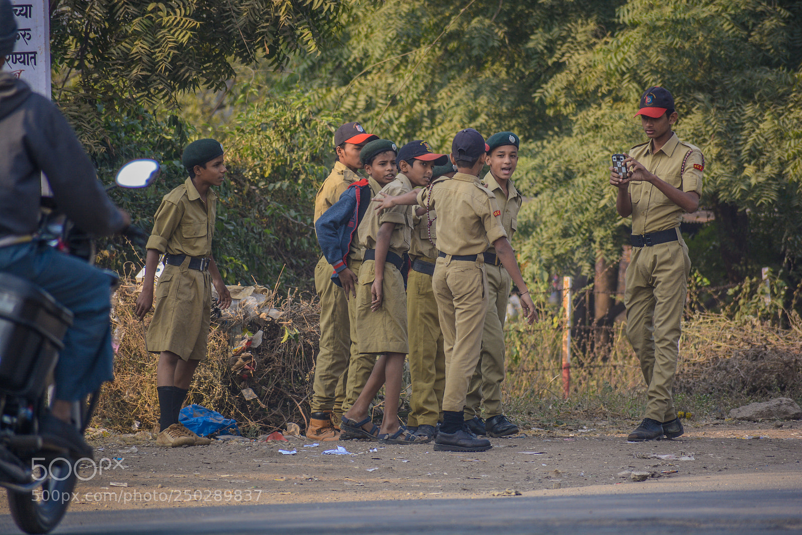 Nikon D5200 sample photo. Students cleaning roads on photography