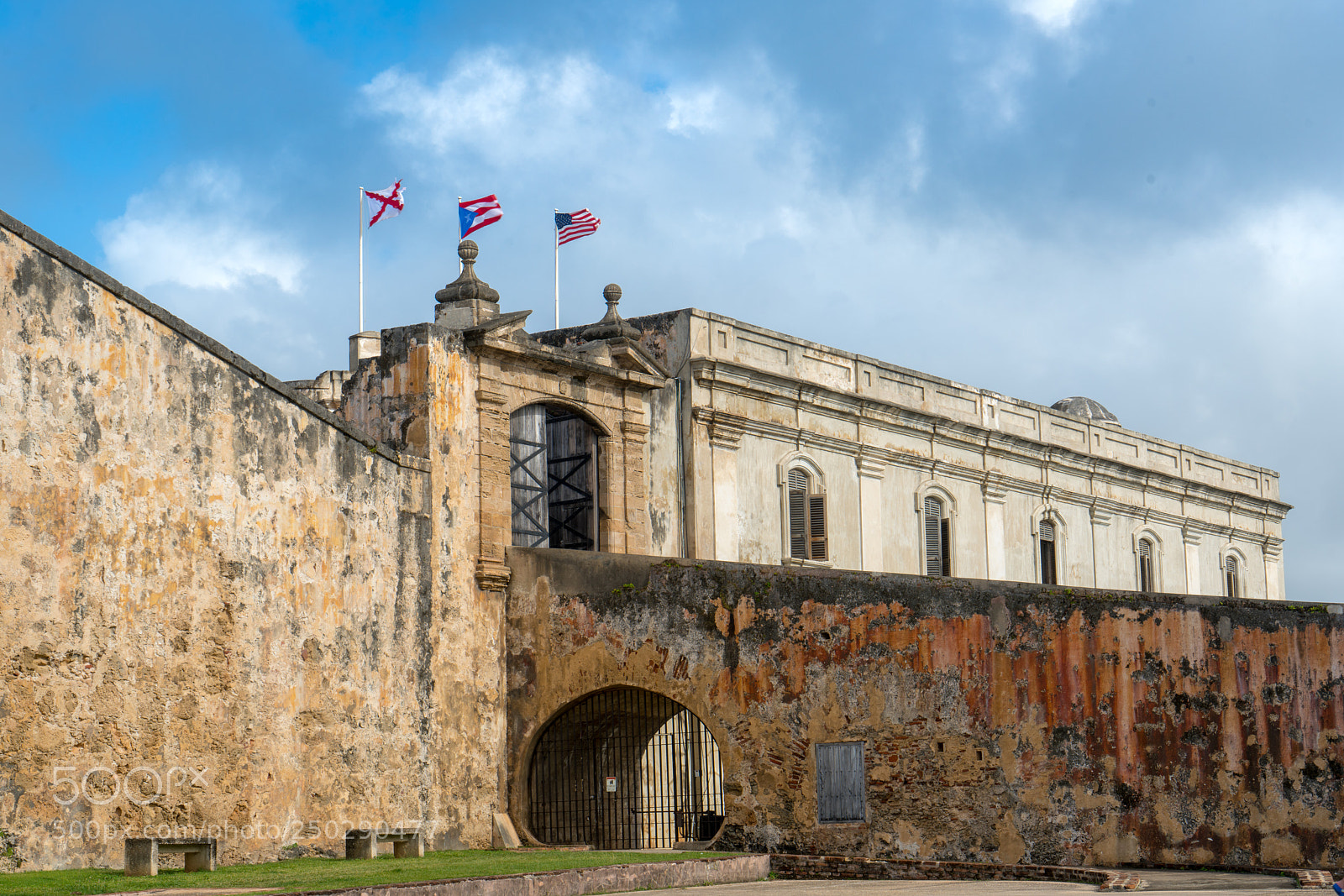 Sony a7R II sample photo. Castillo san cristobol photography