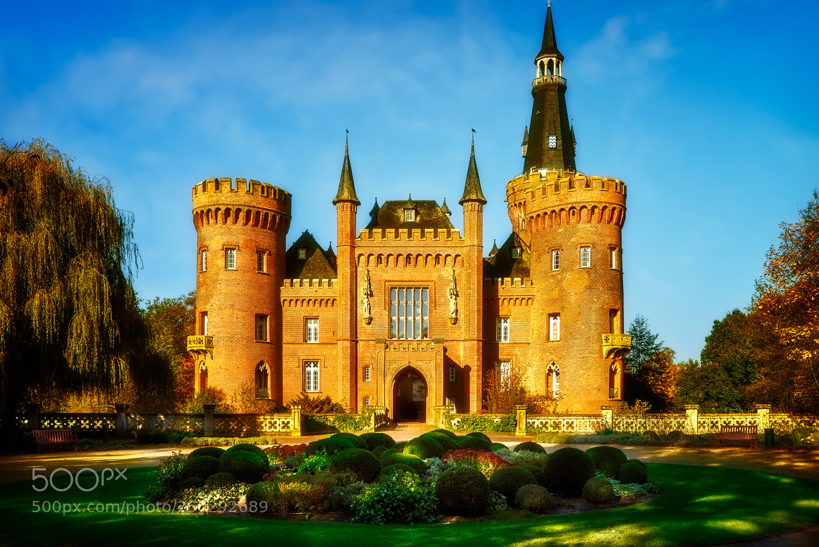 Nikon D810 sample photo. Moyland castle photography