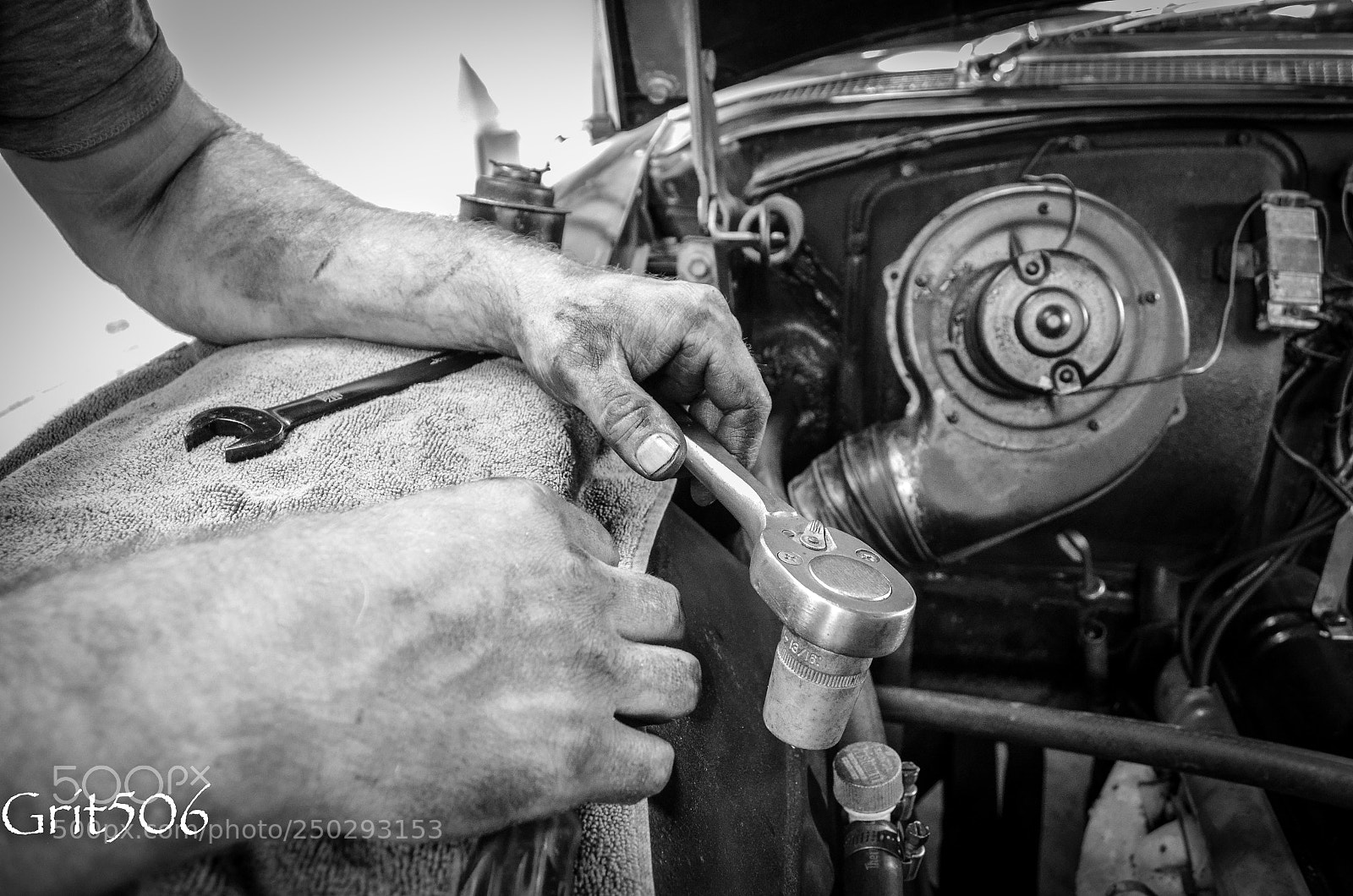 Nikon D5100 sample photo. Working hands photography