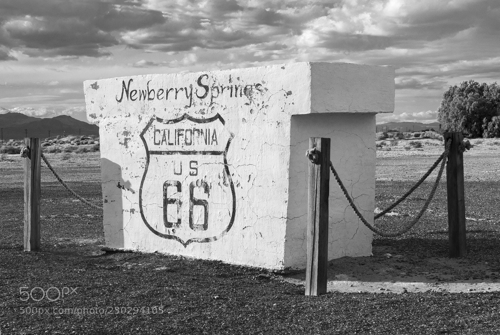 Panasonic Lumix DC-G9 sample photo. Newberry springs route 66 photography