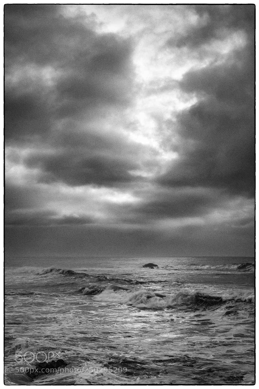 Nikon D7100 sample photo. Storm at sea photography