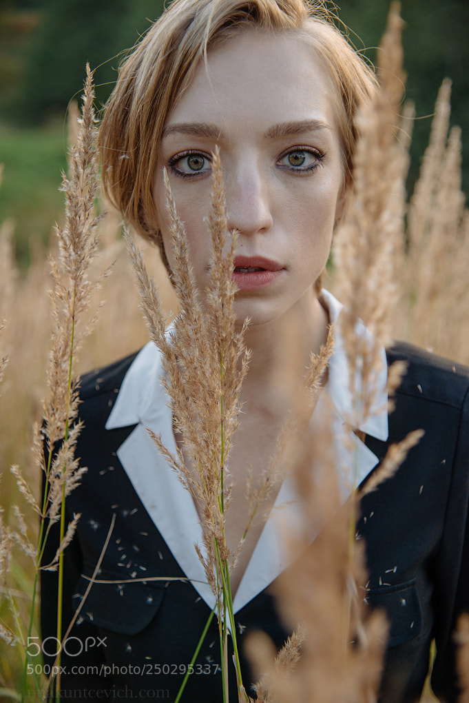 Nikon D800 sample photo. One look photography