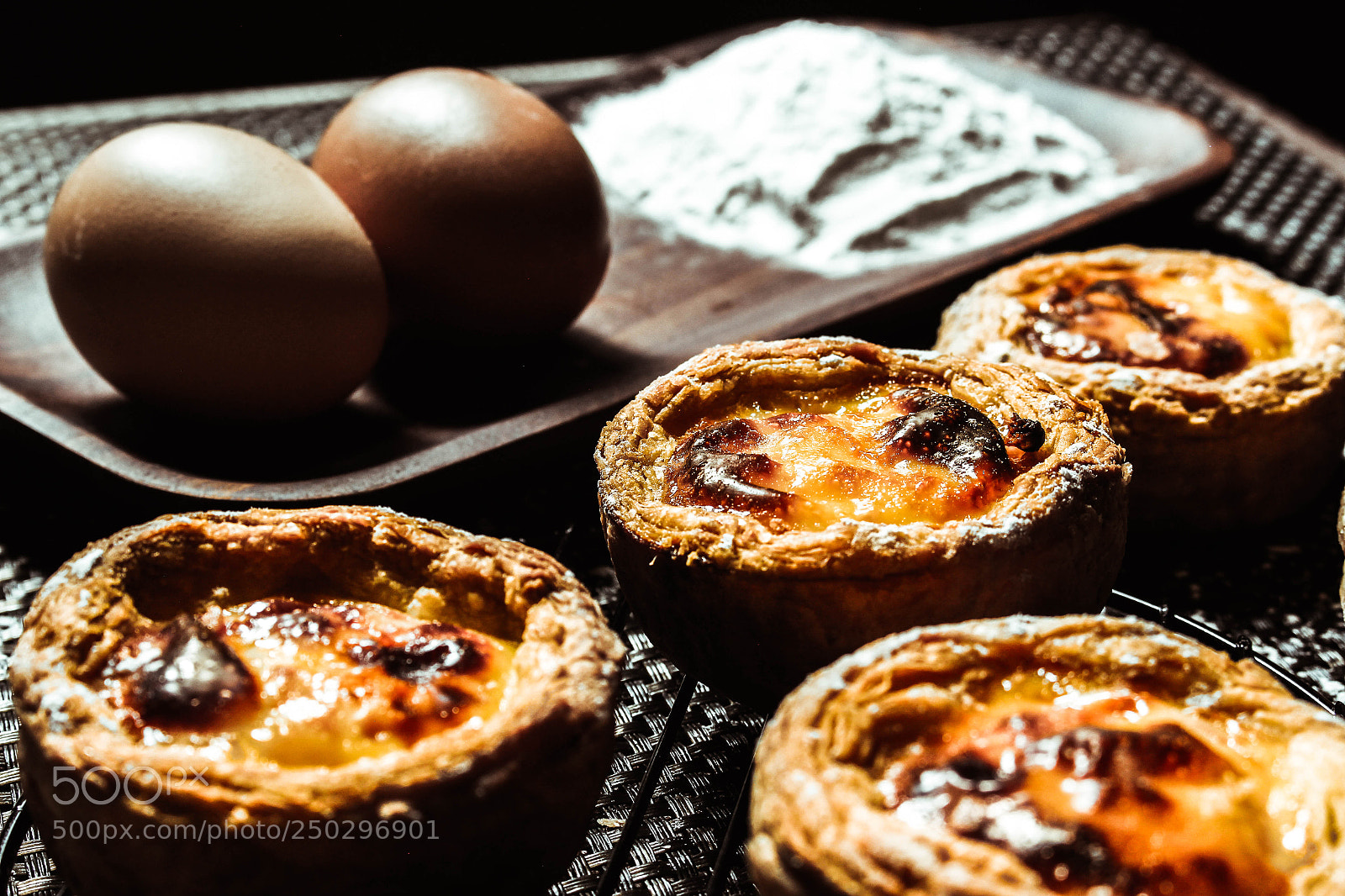 Canon EOS 700D (EOS Rebel T5i / EOS Kiss X7i) sample photo. Portuguese egg tarts photography