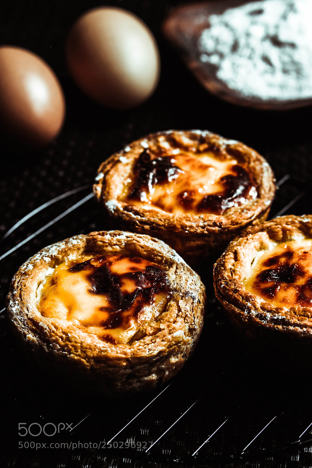 Canon EOS 700D (EOS Rebel T5i / EOS Kiss X7i) sample photo. Portuguese egg tarts photography
