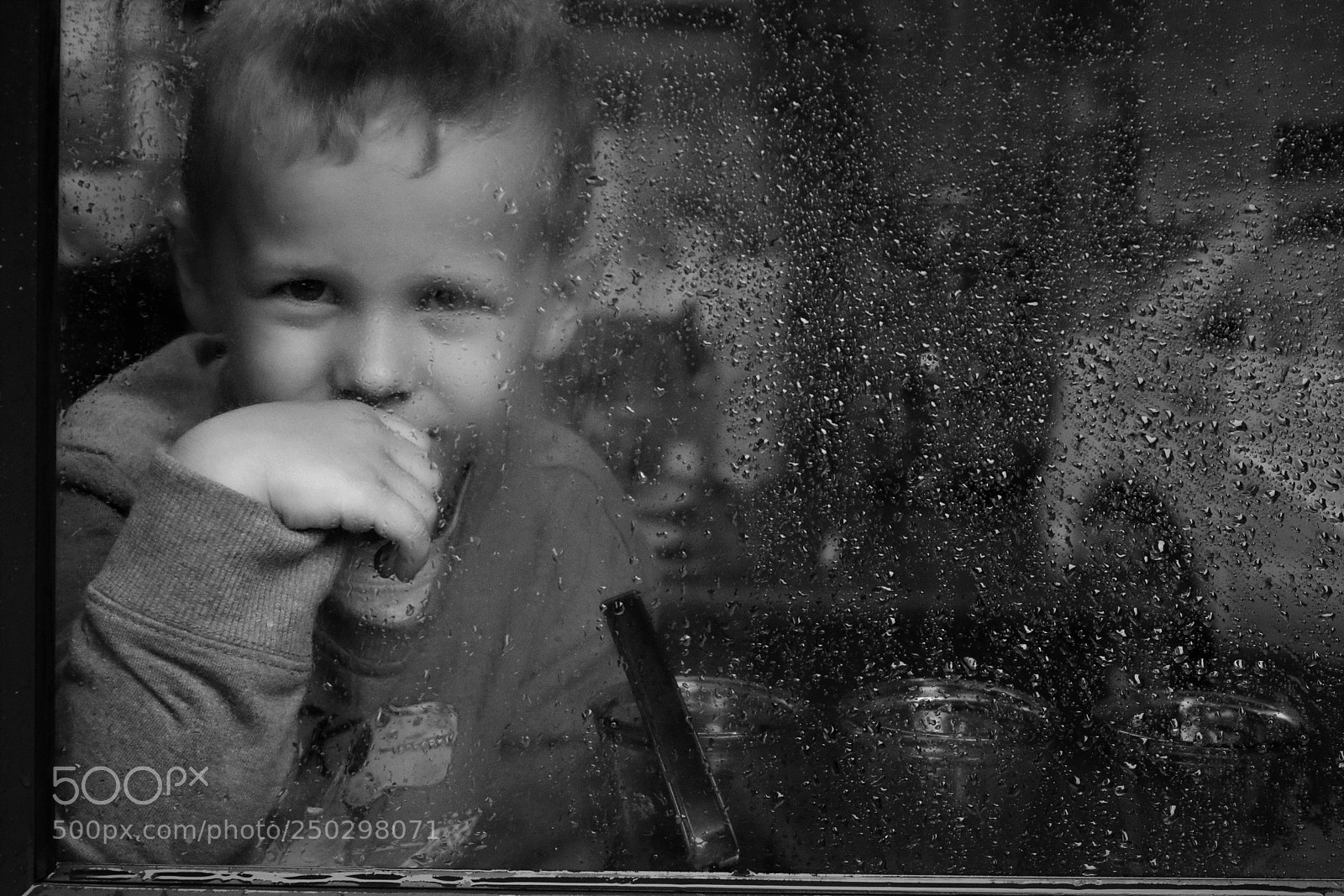Canon EOS 7D Mark II sample photo. Waiting game photography