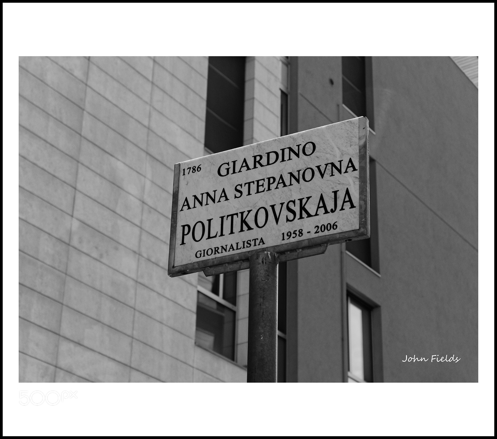 Panasonic Lumix DMC-GX8 sample photo. Milano (88) photography
