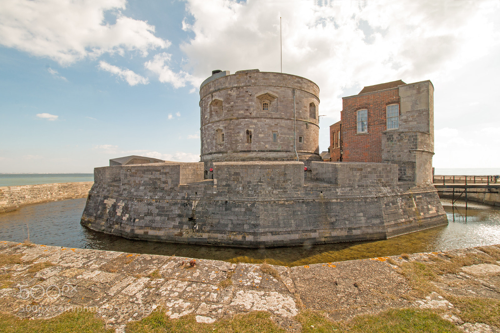 Canon EOS 70D sample photo. Calshot castle 1 photography
