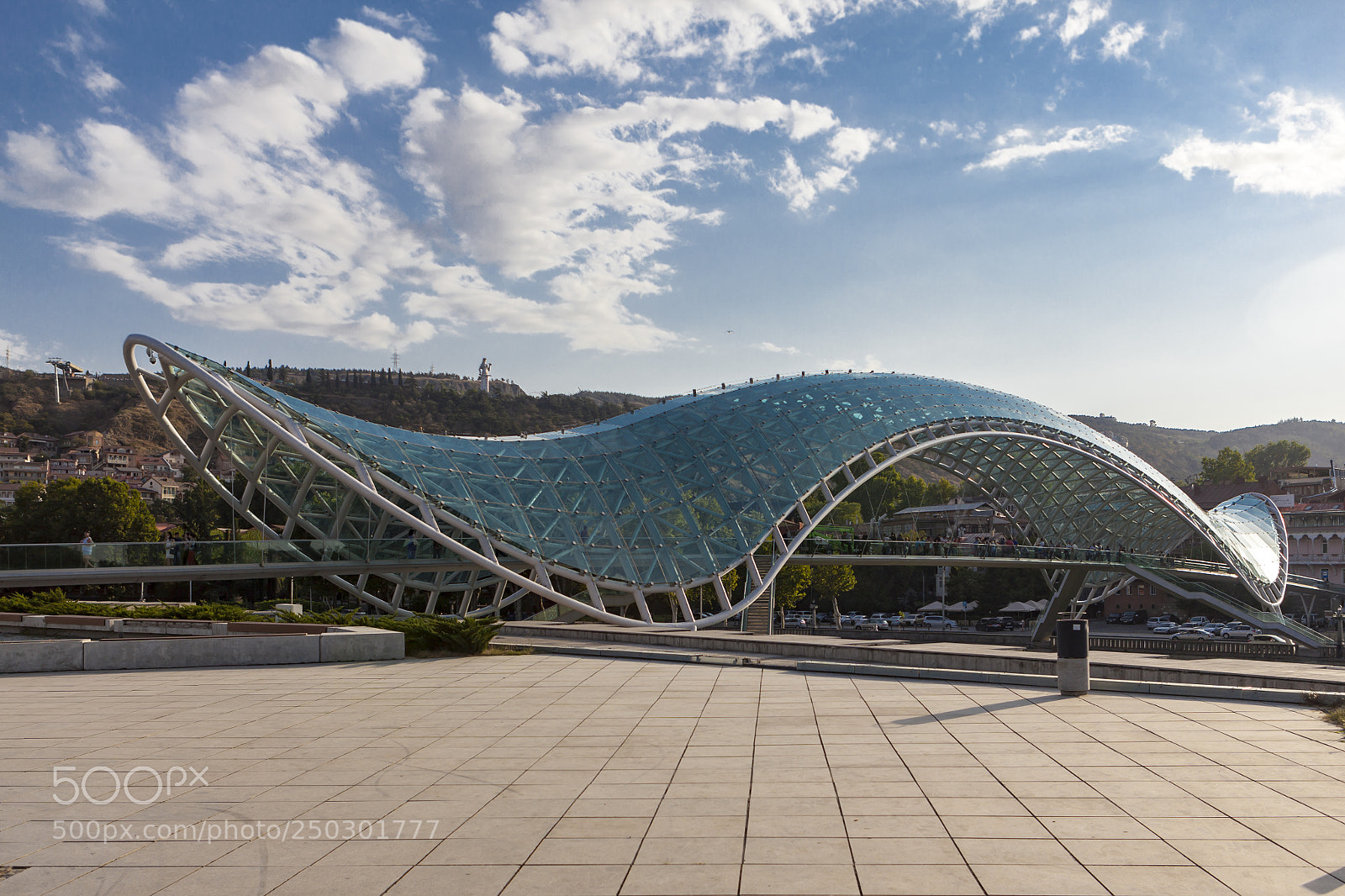 Canon EOS 5D Mark II sample photo. Bridge of peace photography