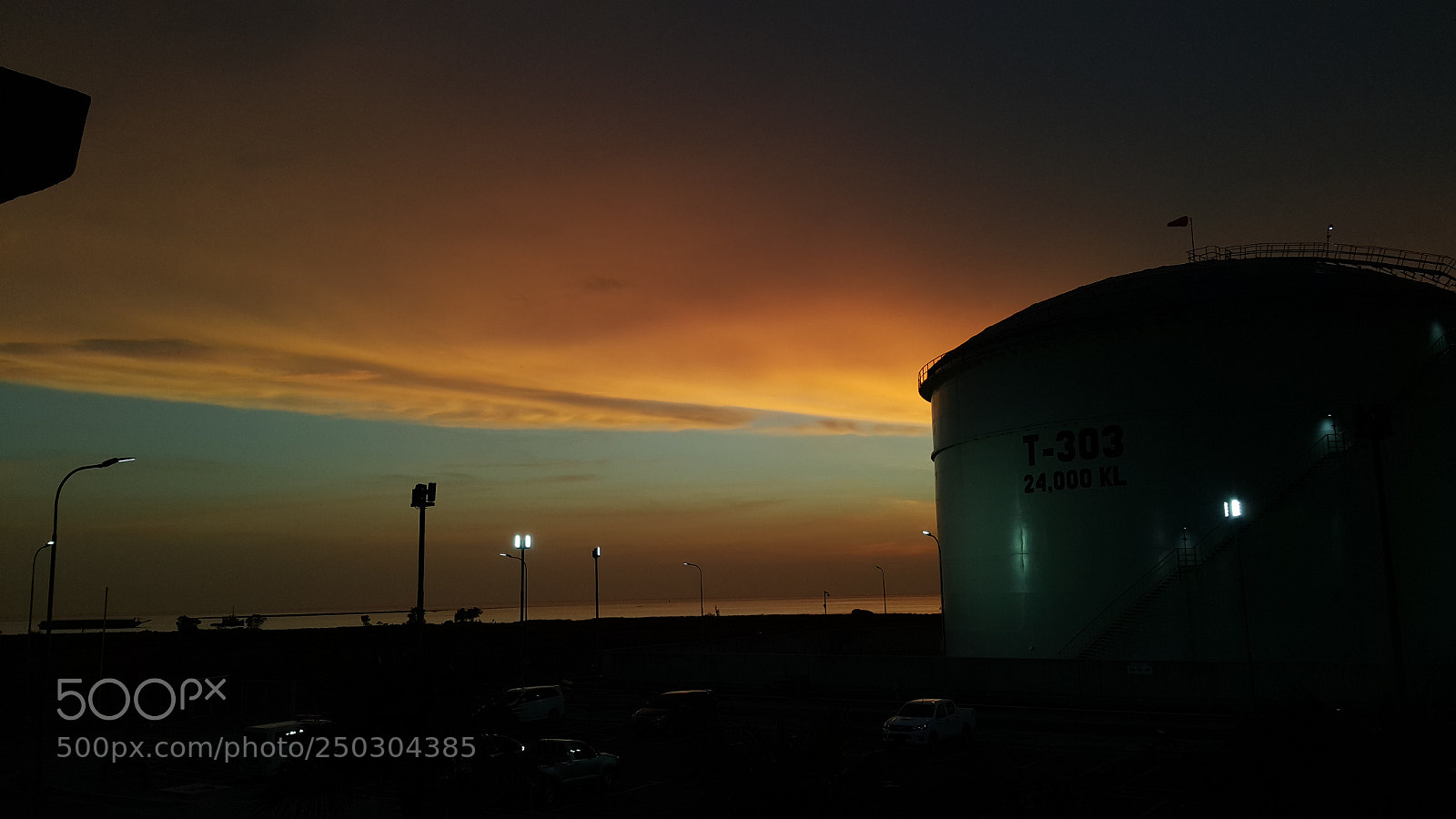 Samsung Galaxy Note4 sample photo. Sunset in our terminal photography