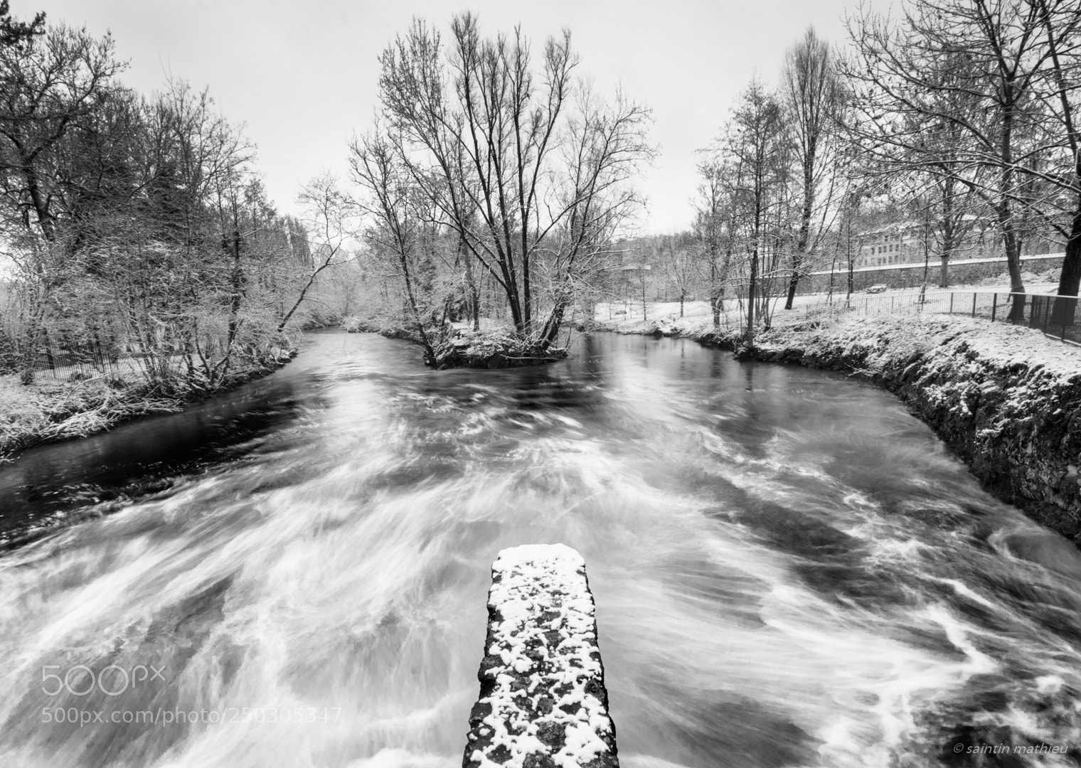 Canon EOS 7D Mark II sample photo. Snow & river 1 photography