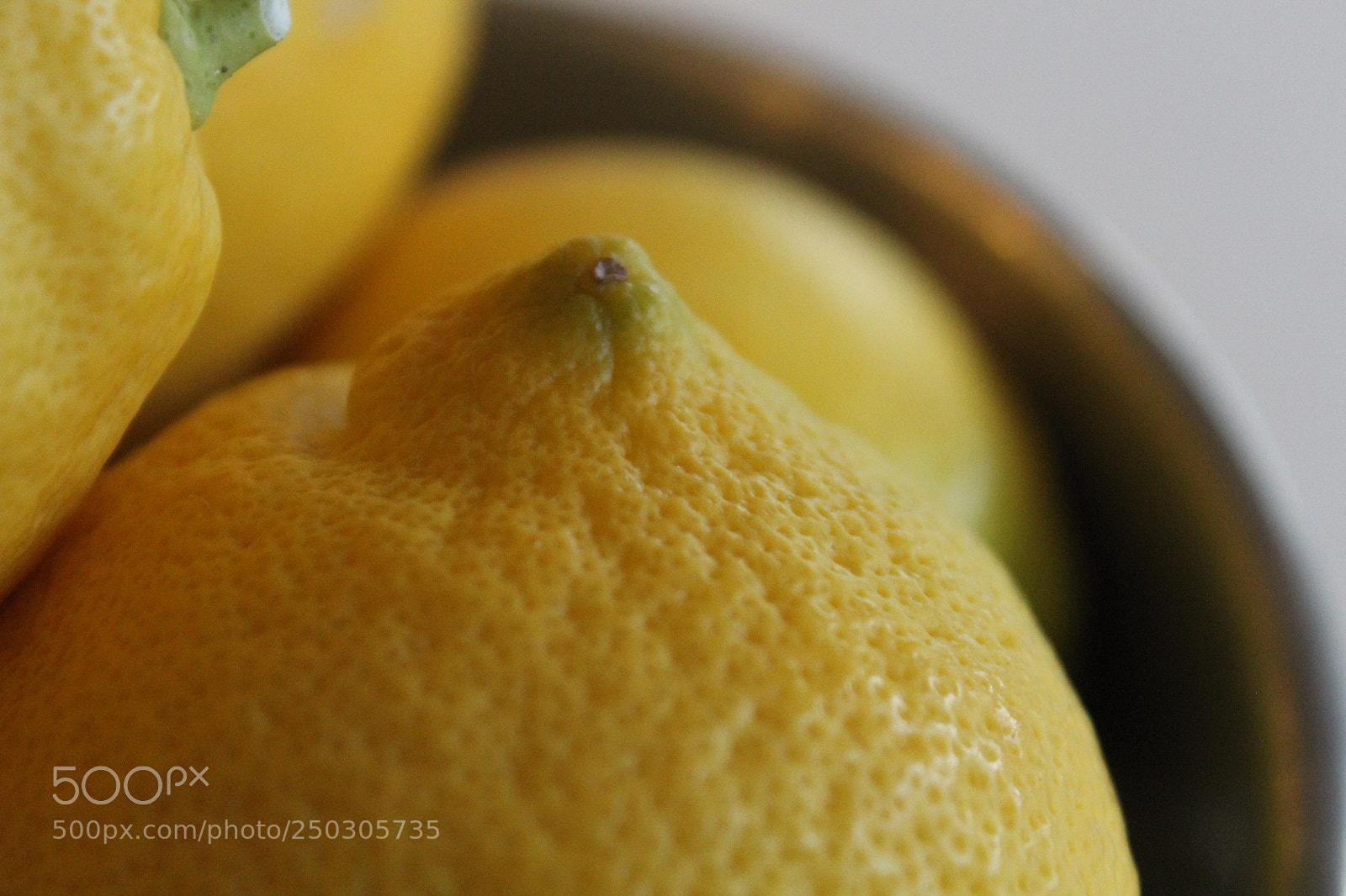 Canon EOS 600D (Rebel EOS T3i / EOS Kiss X5) sample photo. Bowl of lemons photography