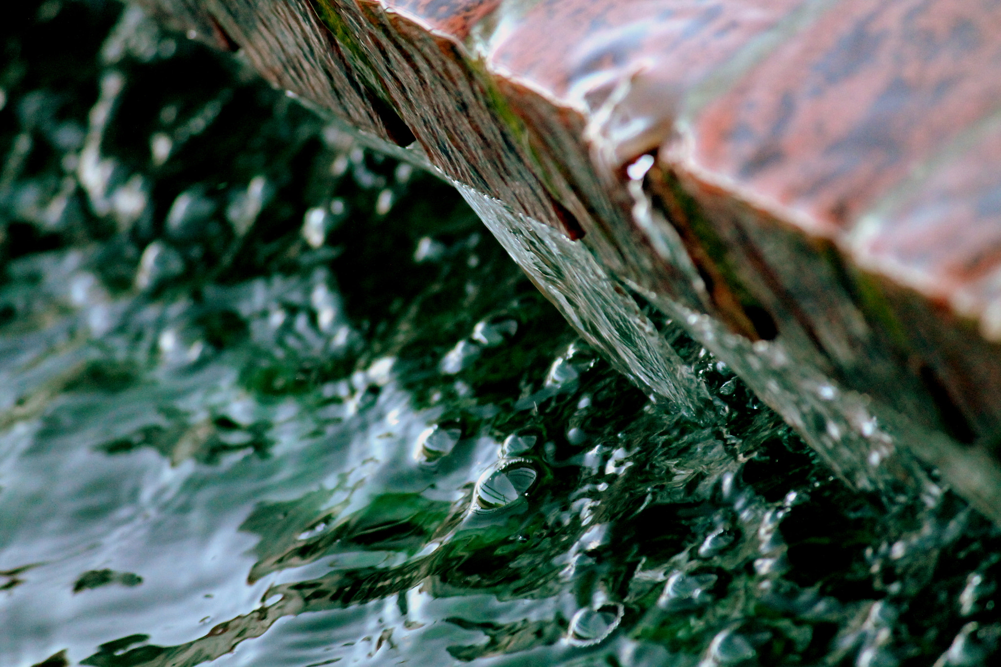 Canon EOS 1100D (EOS Rebel T3 / EOS Kiss X50) sample photo. Brick waterfall photography
