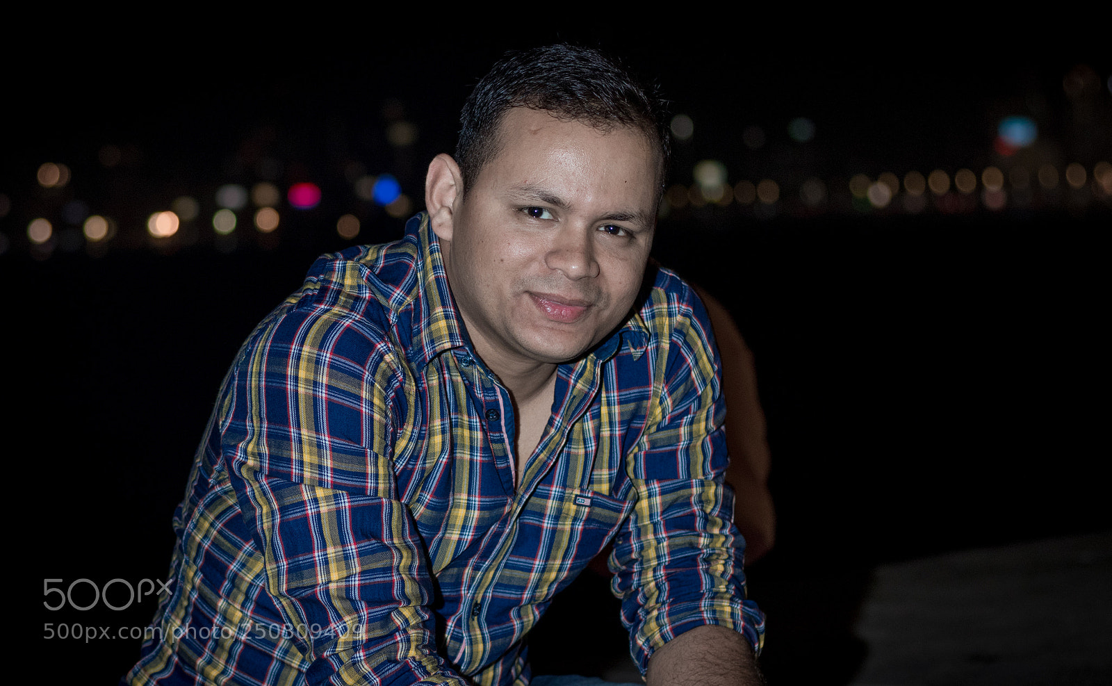 Canon EOS 80D sample photo. Night portrait photography