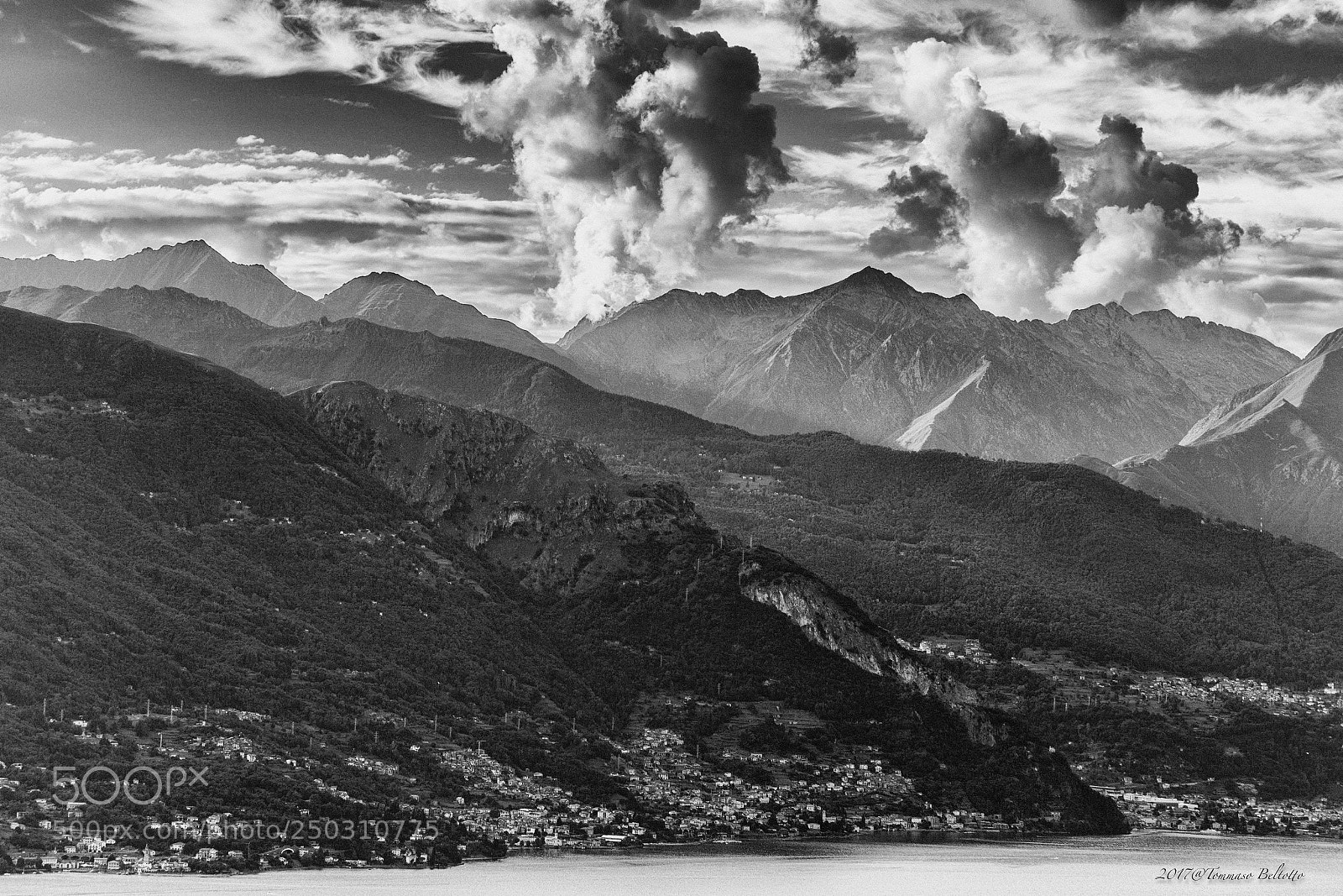 Canon EOS 5D Mark II sample photo. Mandello del lario photography
