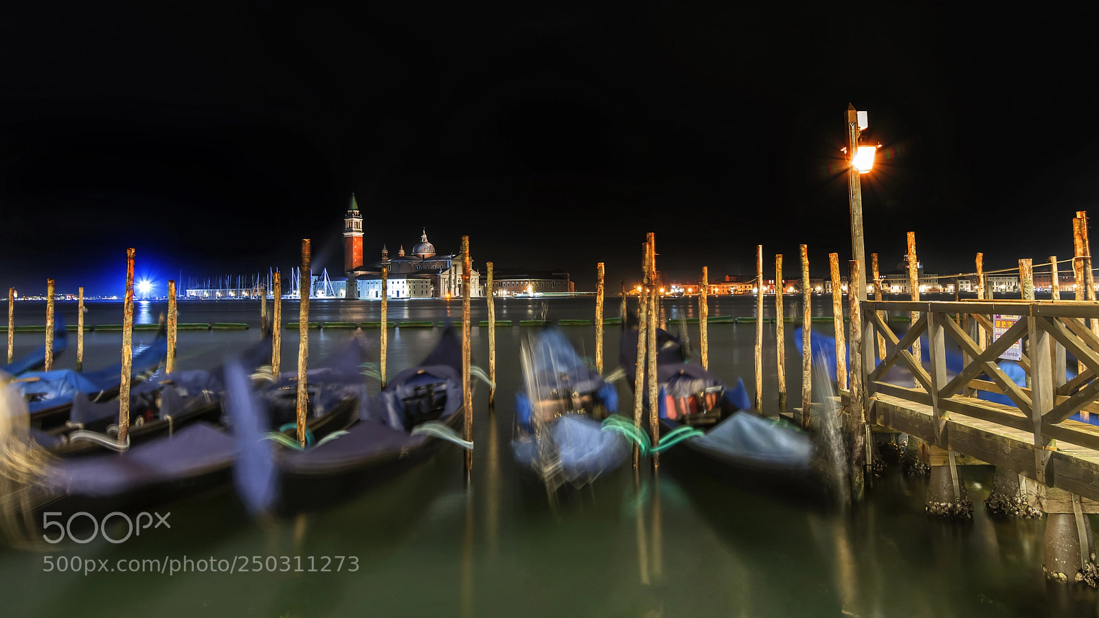 Nikon D7200 sample photo. Venice night photography
