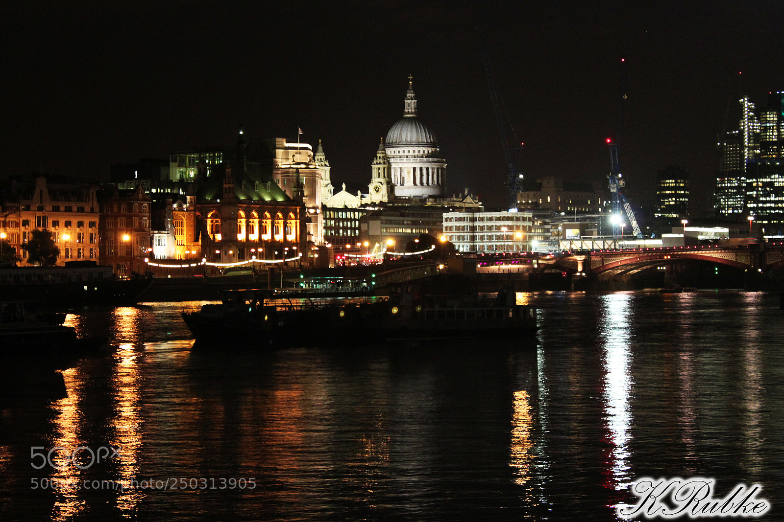 Canon EOS 500D (EOS Rebel T1i / EOS Kiss X3) sample photo. London photography