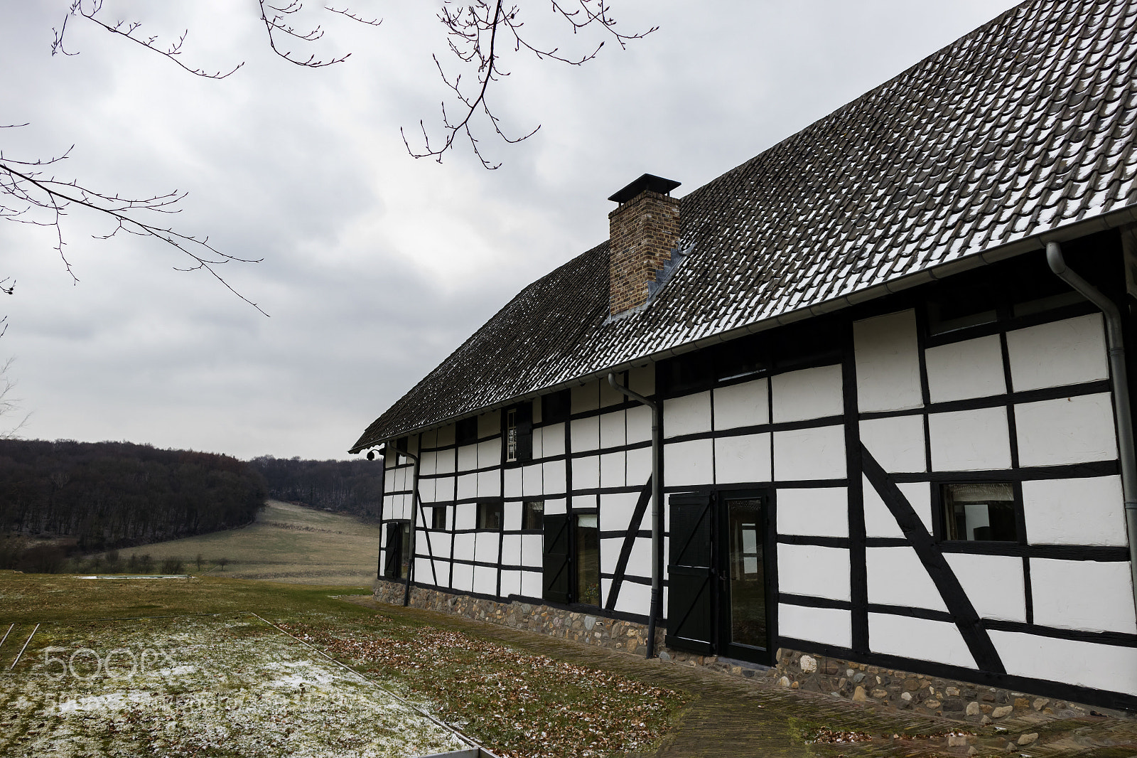 Canon EOS M3 sample photo. Half-timbered house photography