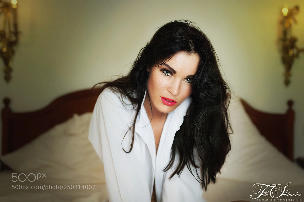Canon EOS 5D Mark II sample photo. Christiane photography