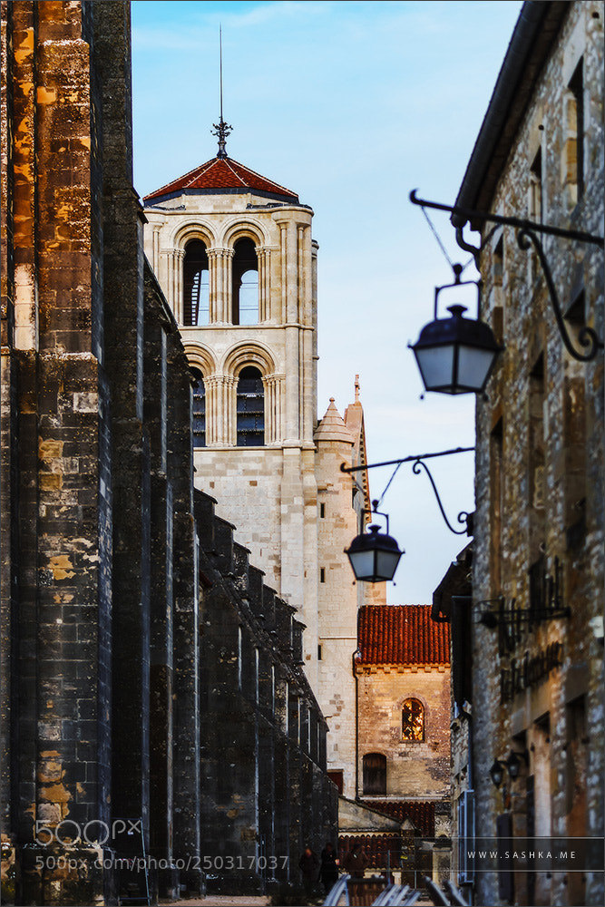 Sony a99 II sample photo. Basilique in vezelay, sunset photography